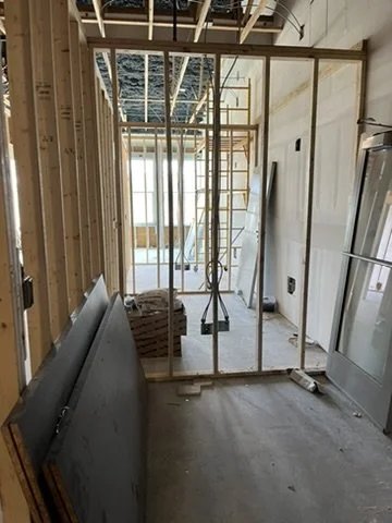 04-progress-interior-framing-and-services.jpeg