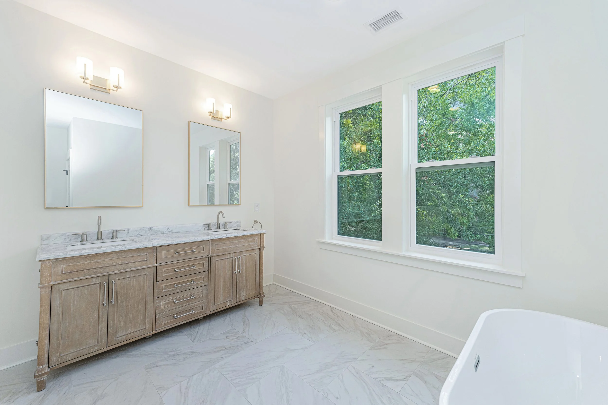2159ParkwayDr21.jpg