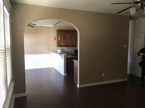 05-before-kitchen-dining-area.jpeg