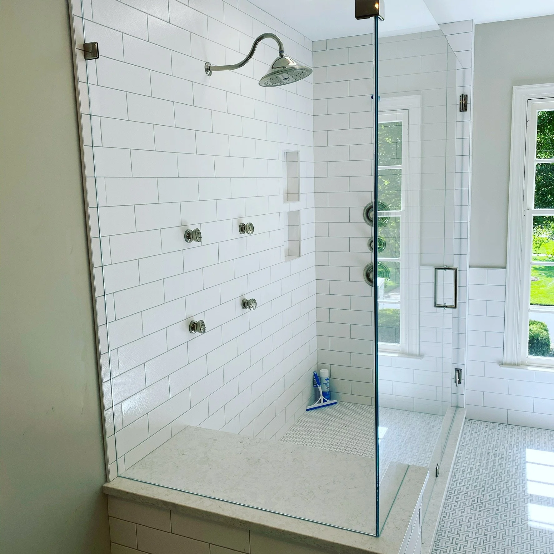02-after-tiled-shower-detail.jpeg