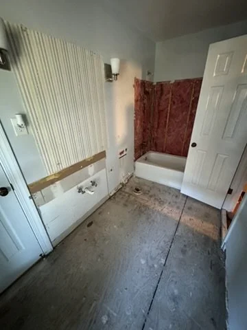 04-progress-bathroom-demolition.jpeg