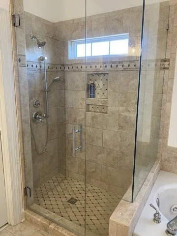 06-finished-shower-niches-and-hand-shower.jpeg