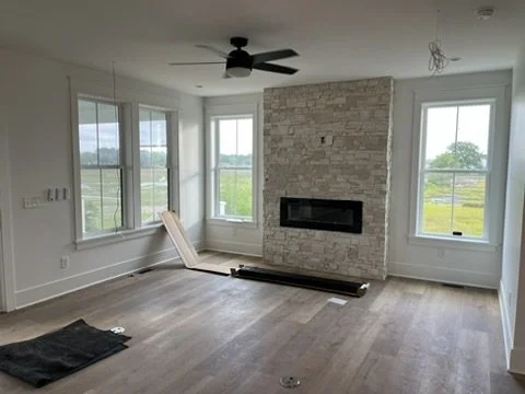 05-finished-looking-living-room-fireplace.jpeg