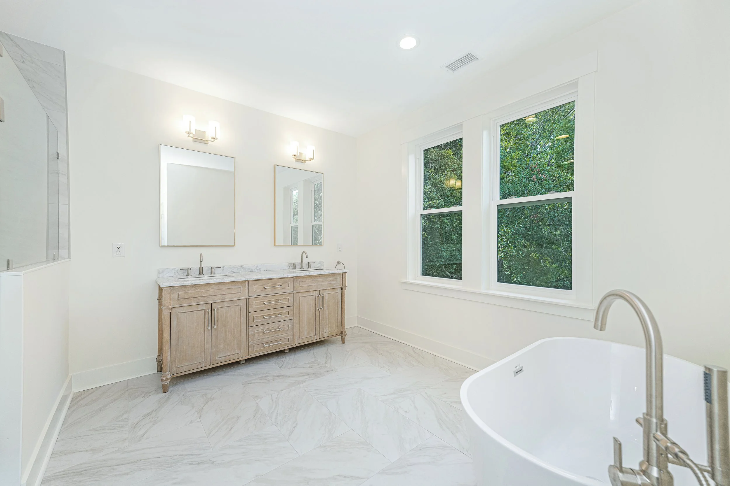 2159ParkwayDr20.jpg