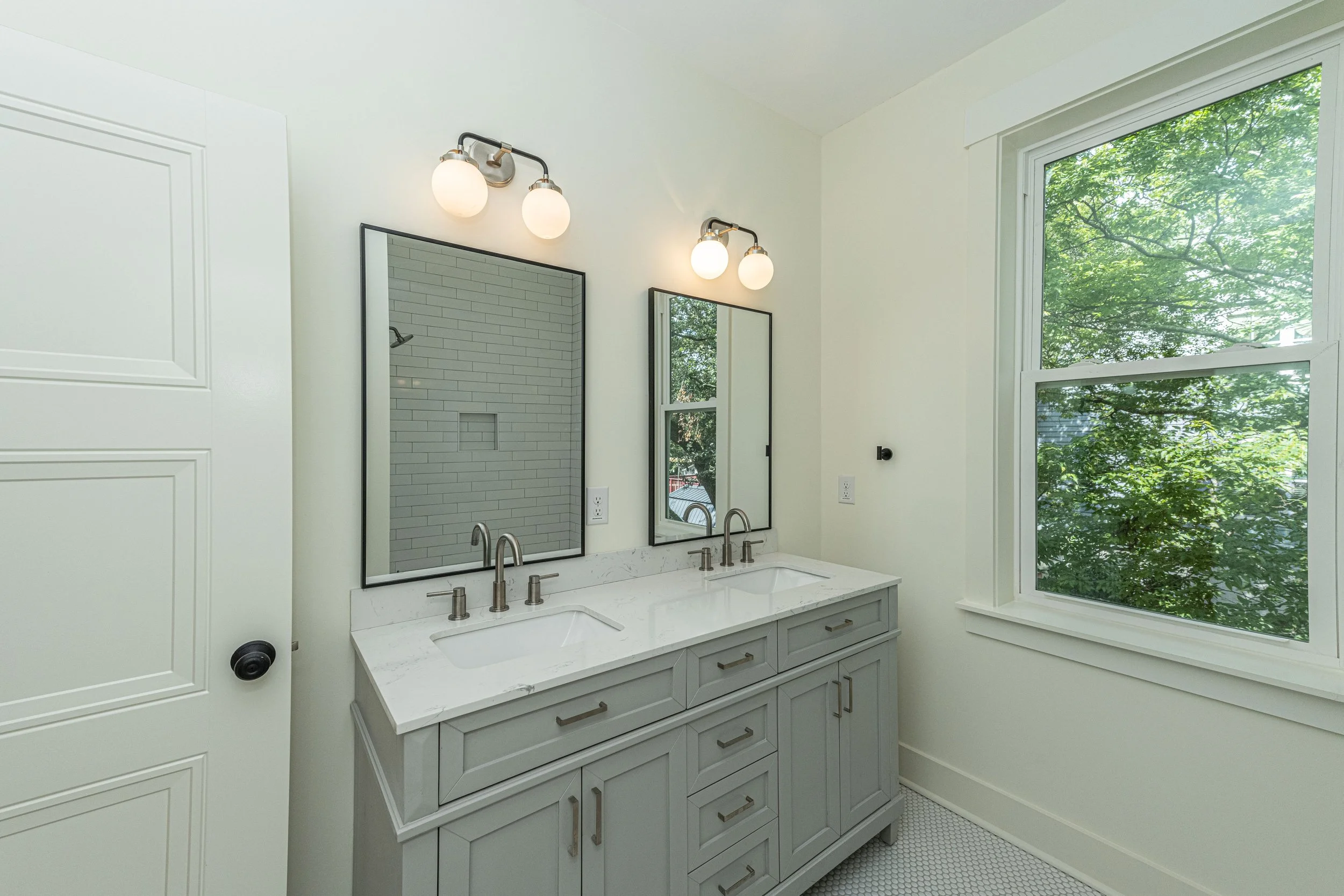 2159ParkwayDr35.jpg