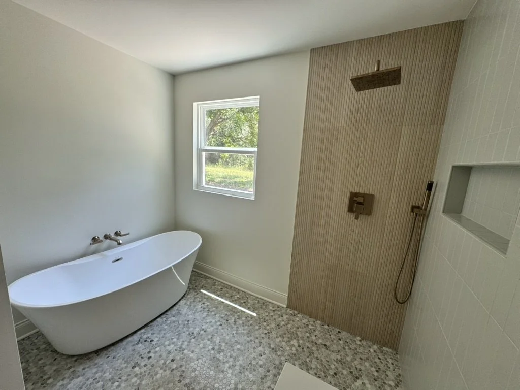 04-finished-bathtub-and-shower.jpeg