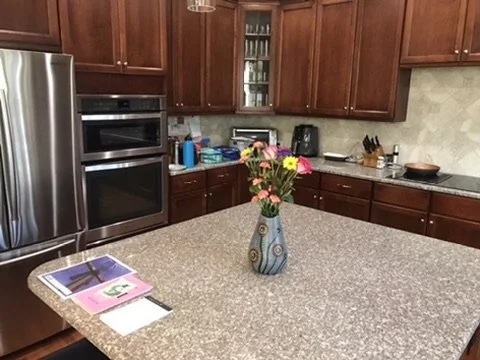 04-before-kitchen-appliances-and-island.jpeg