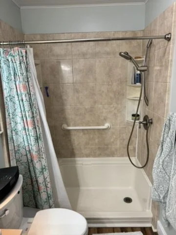 03-bathroom-before-tub-shower.jpeg