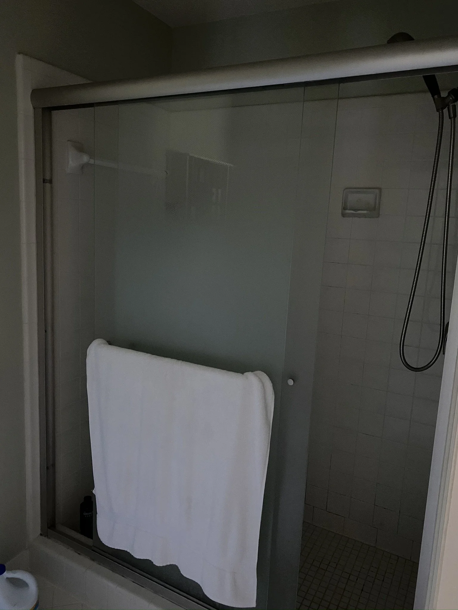 06-progress-bathroom-wall-prep.jpeg