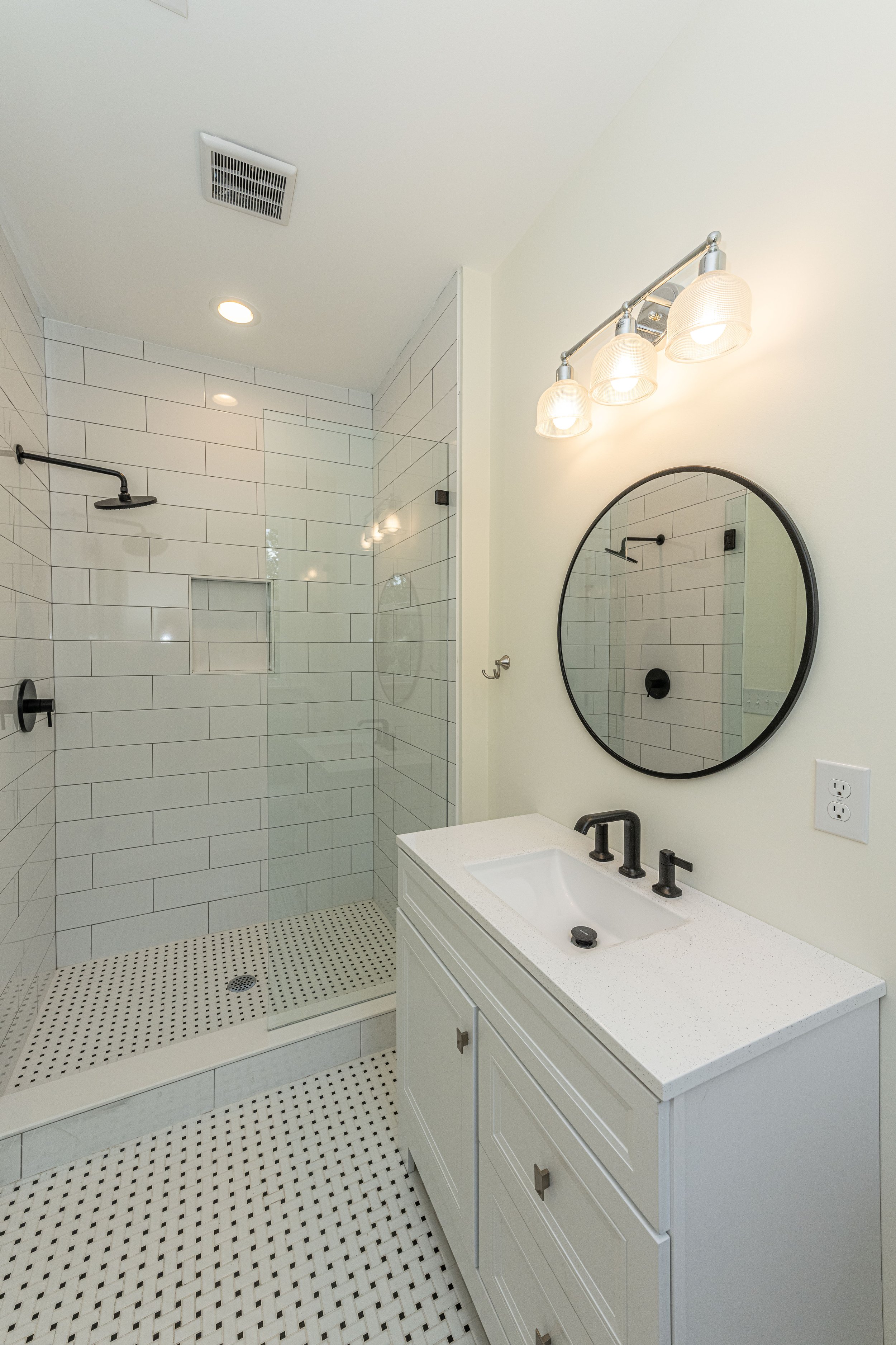 2159ParkwayDr43.jpg