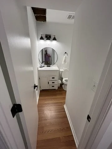 01-bathroom-1-overview.jpeg