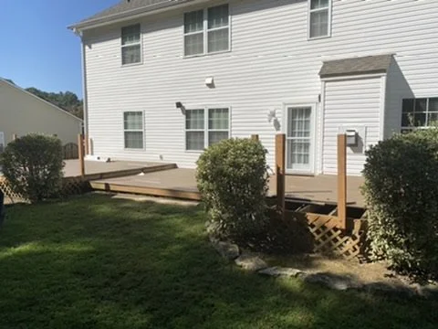 03-progress-deck-surface-and-posts.jpeg