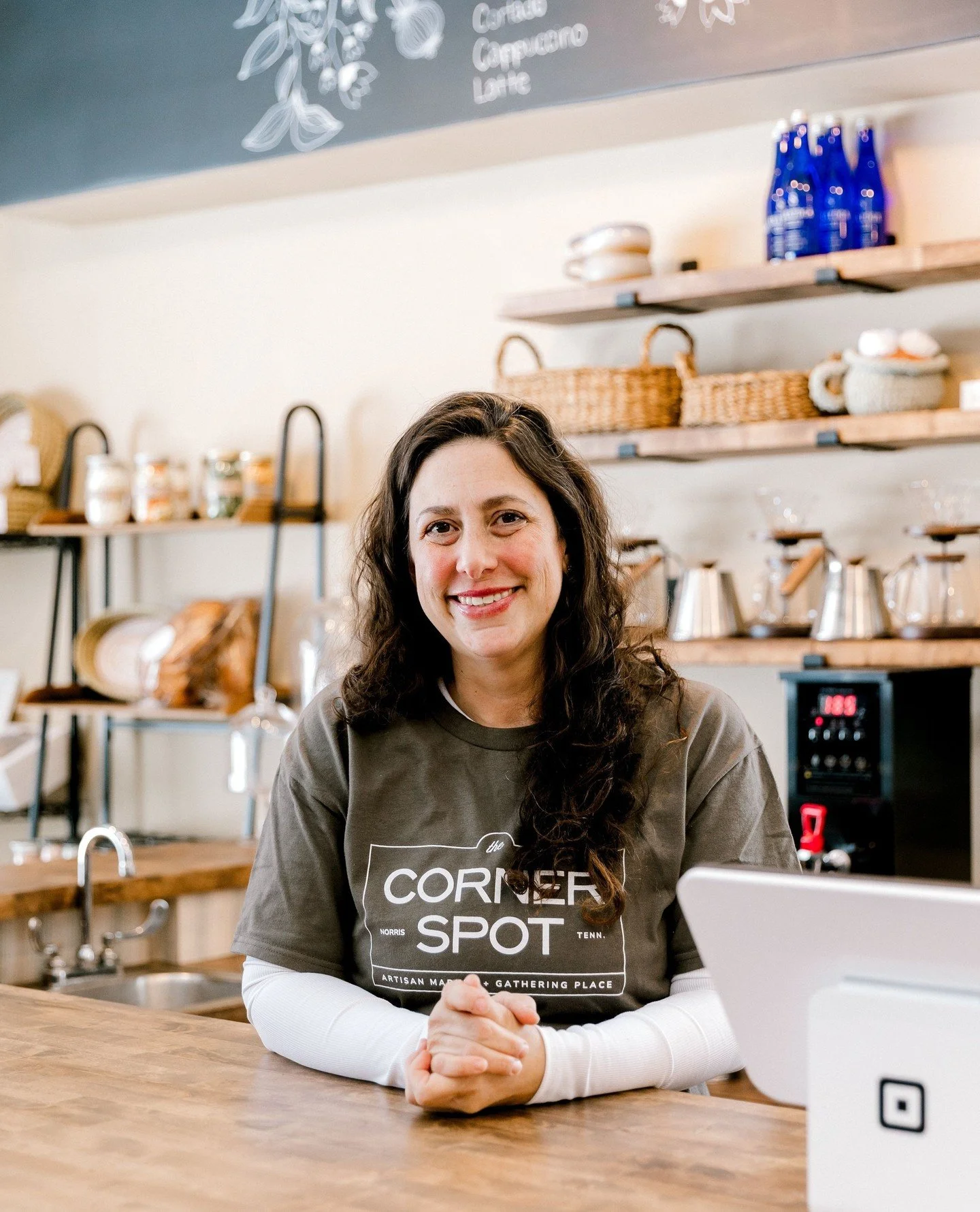 There&rsquo;s something really important we want you to know&hellip;⁠
⁠
While ownership of The Corner Spot has changed, @vintage_floral_designs is still right here in the back of the shop 🩷⁠
⁠
And Beth is still very much a part of The Corner Spot.⁠
