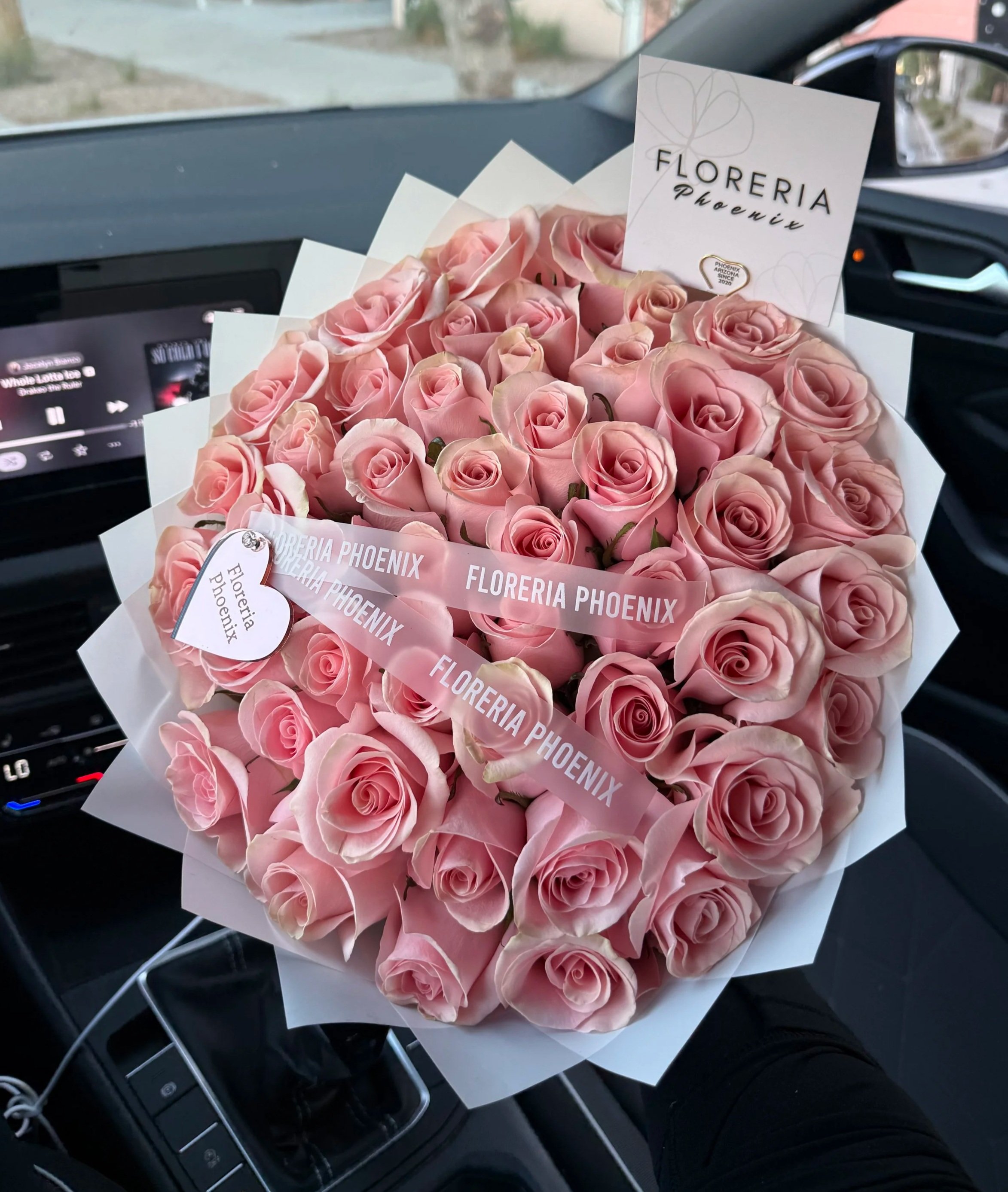 The Classic · 50 Roses