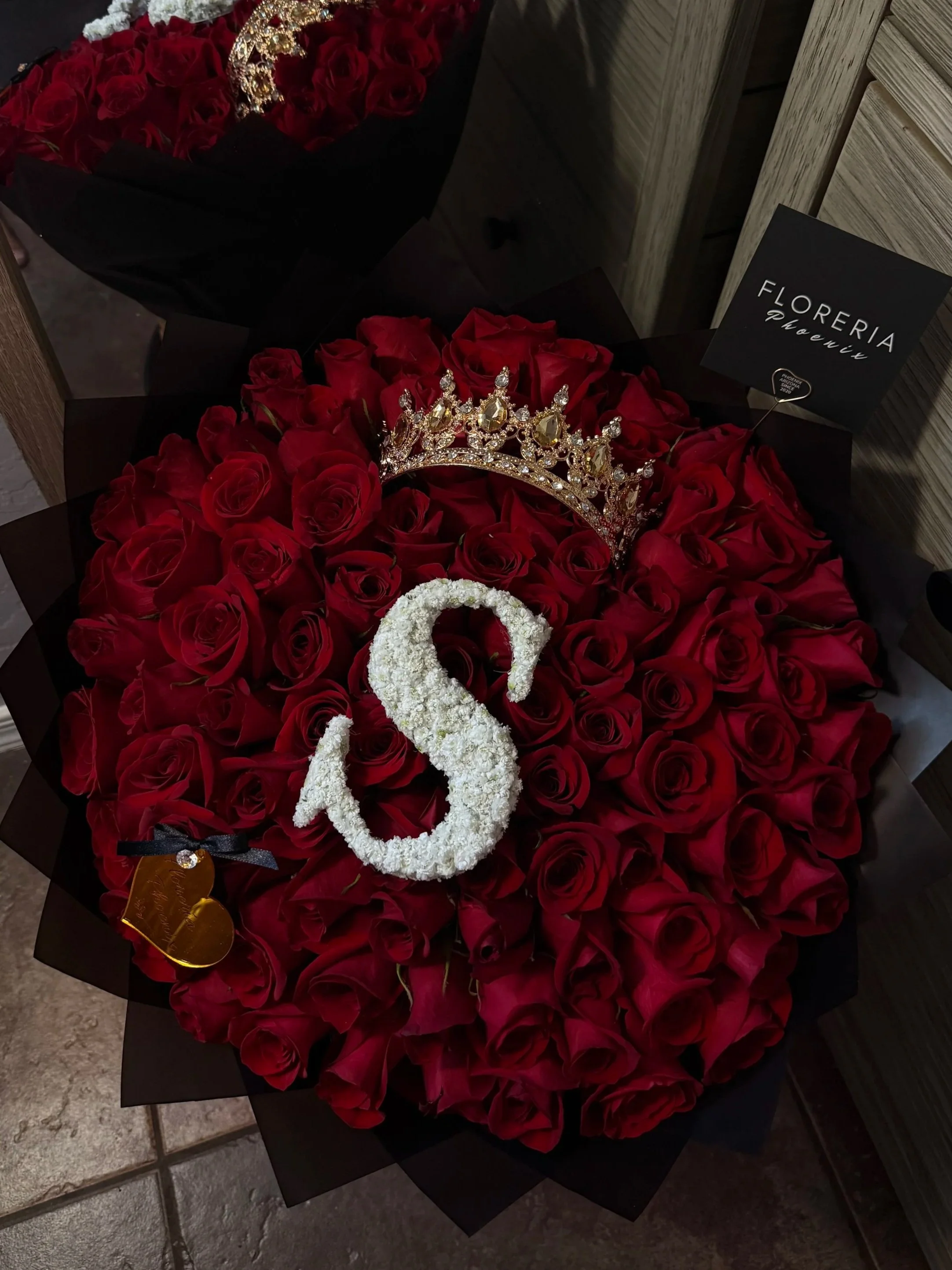 100 Roses With Customized Floral Letter and Crown