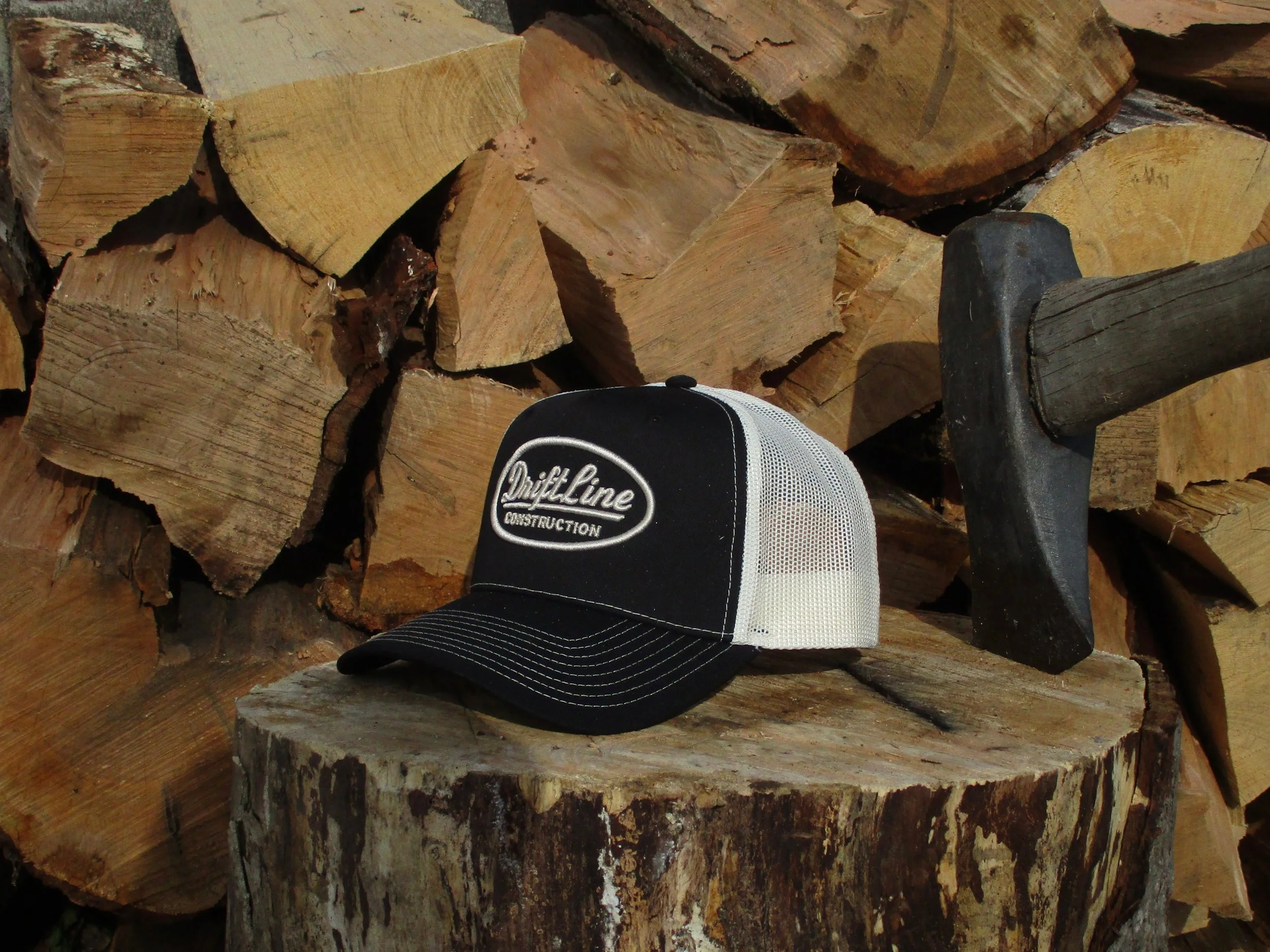 Retro Style - Trucker Hat - Black/Birch