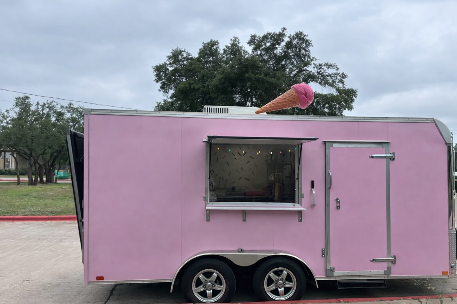 Ice Cream Trailer Setup – in Austin, TX   $28,600