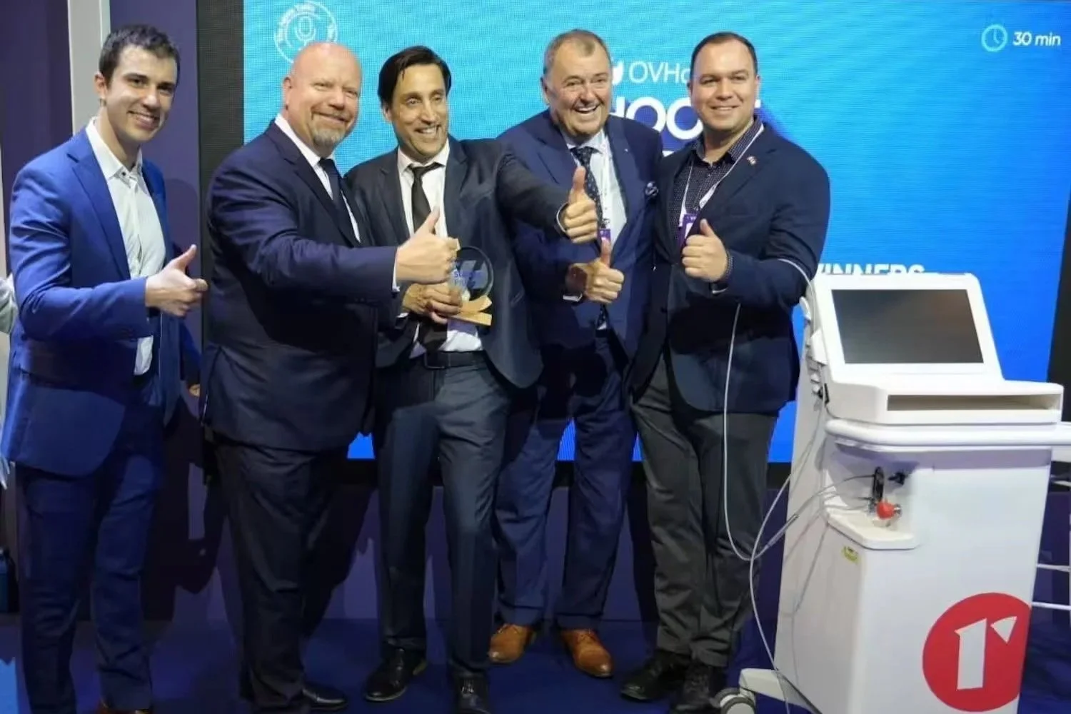 Une entreprise québécoise sauvera des vies partout dans le monde en détectant des cancers invisibles
