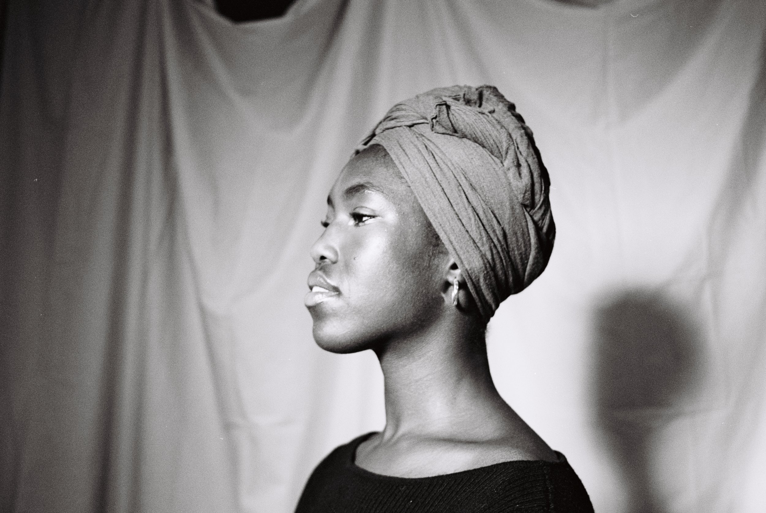 Partial profile framing of Ismatu