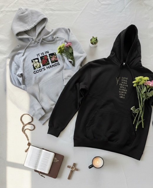 Love still wins - Hoodie