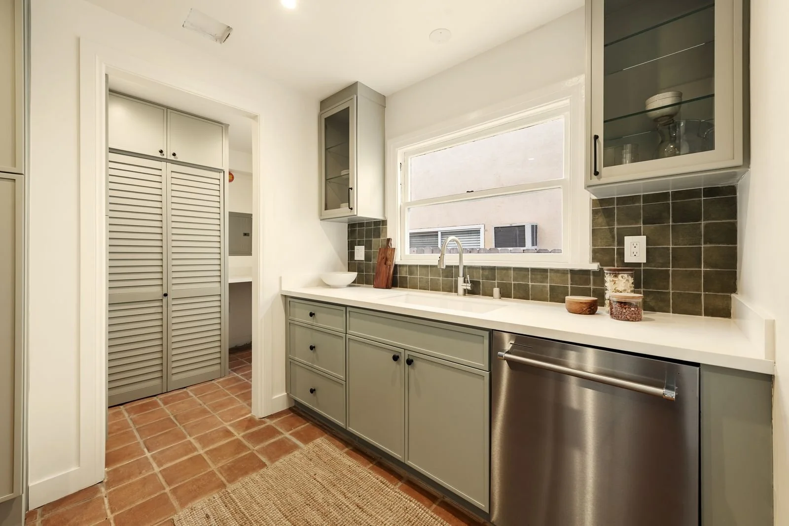 An image of the Cultural Center.