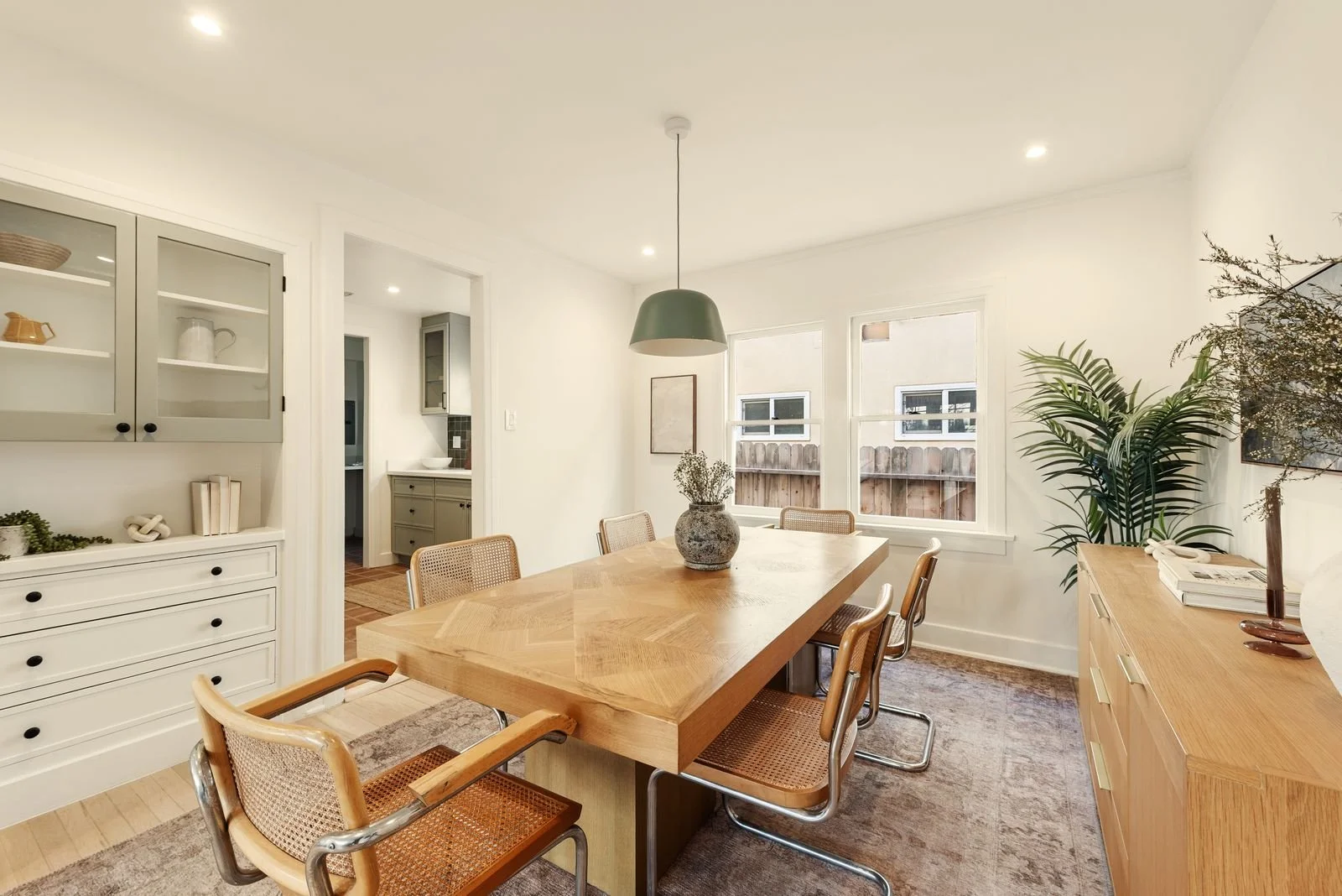 An image of the Cultural Center.