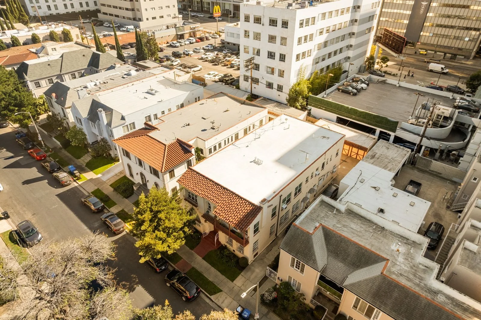 An image of The Float House.