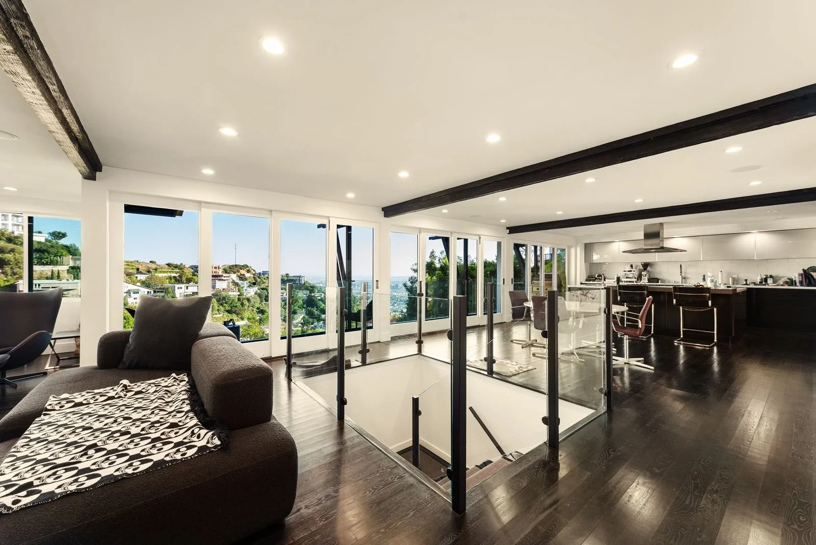 An image of the Float House.