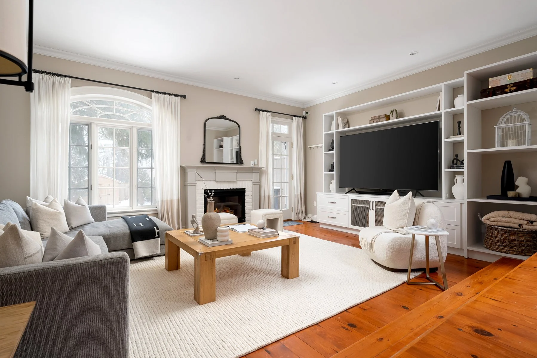 005e - 014 - 341 Keewatin Ave. Toronto-33.jpg