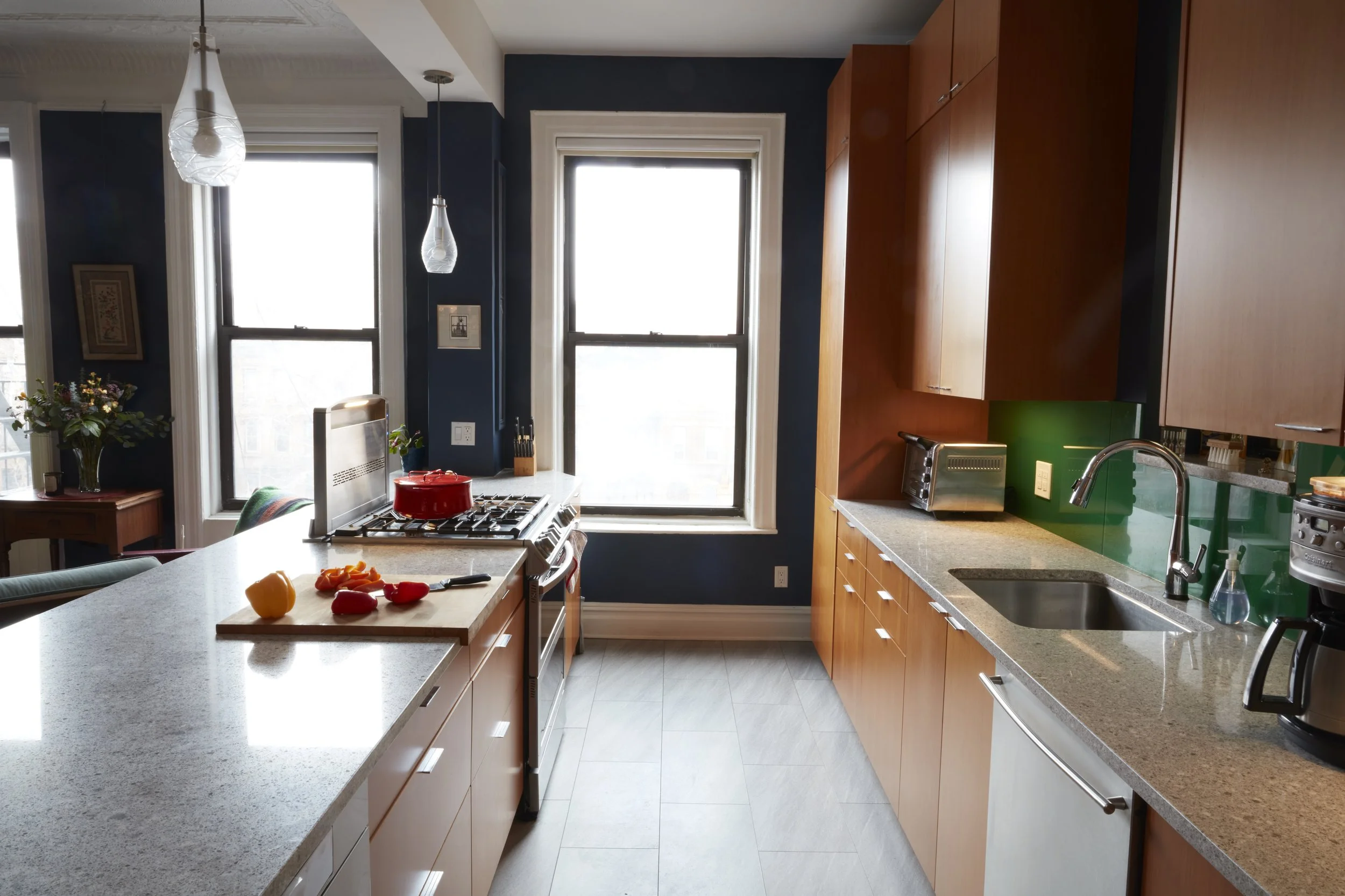 CB03b-Kitchen Galley-Vent Up-After-Hi.jpg