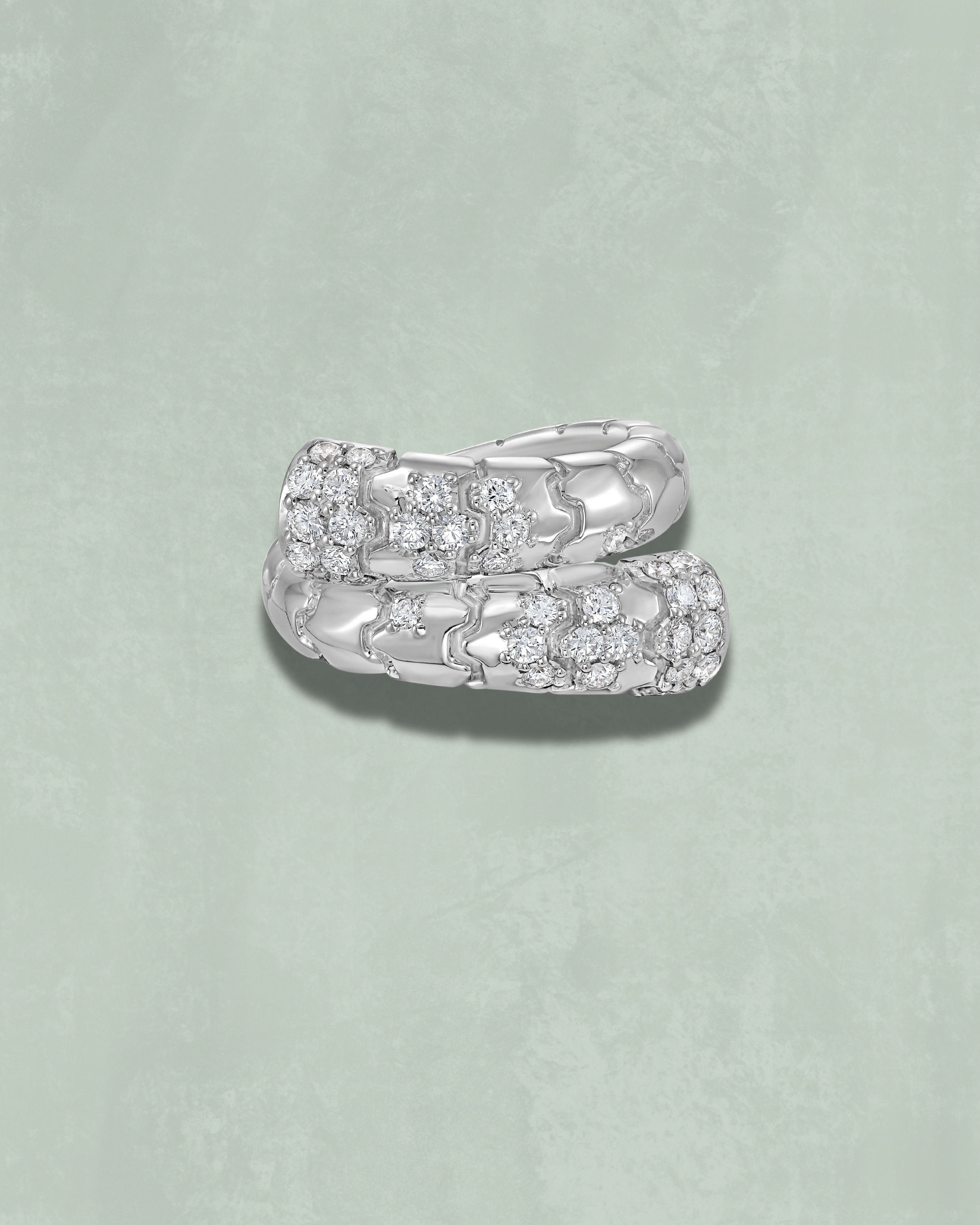 Ophis White Diamond Ring