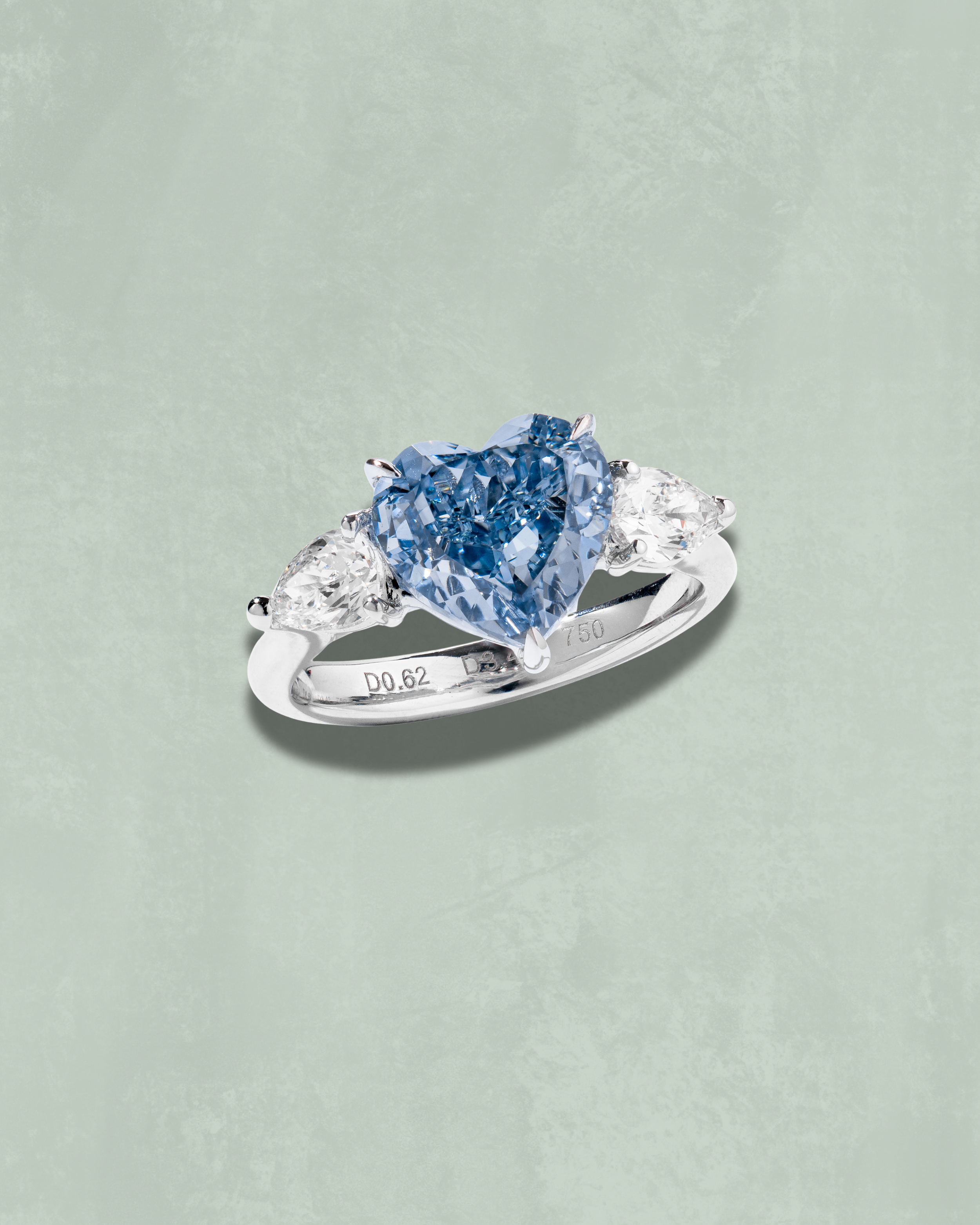 Heart Blue Diamond Ring