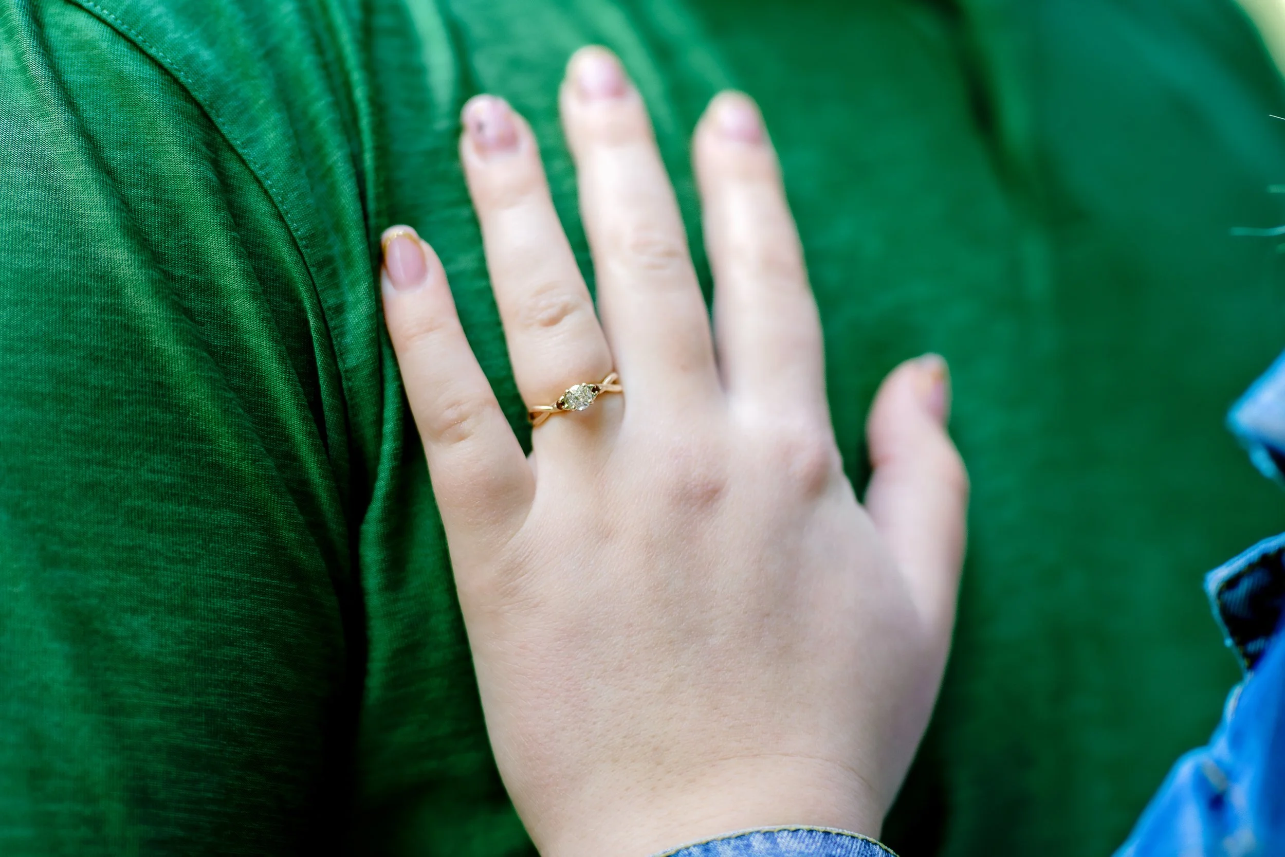 121325-joseyandzach-proposal-oregonzoo0820-Edit.jpg