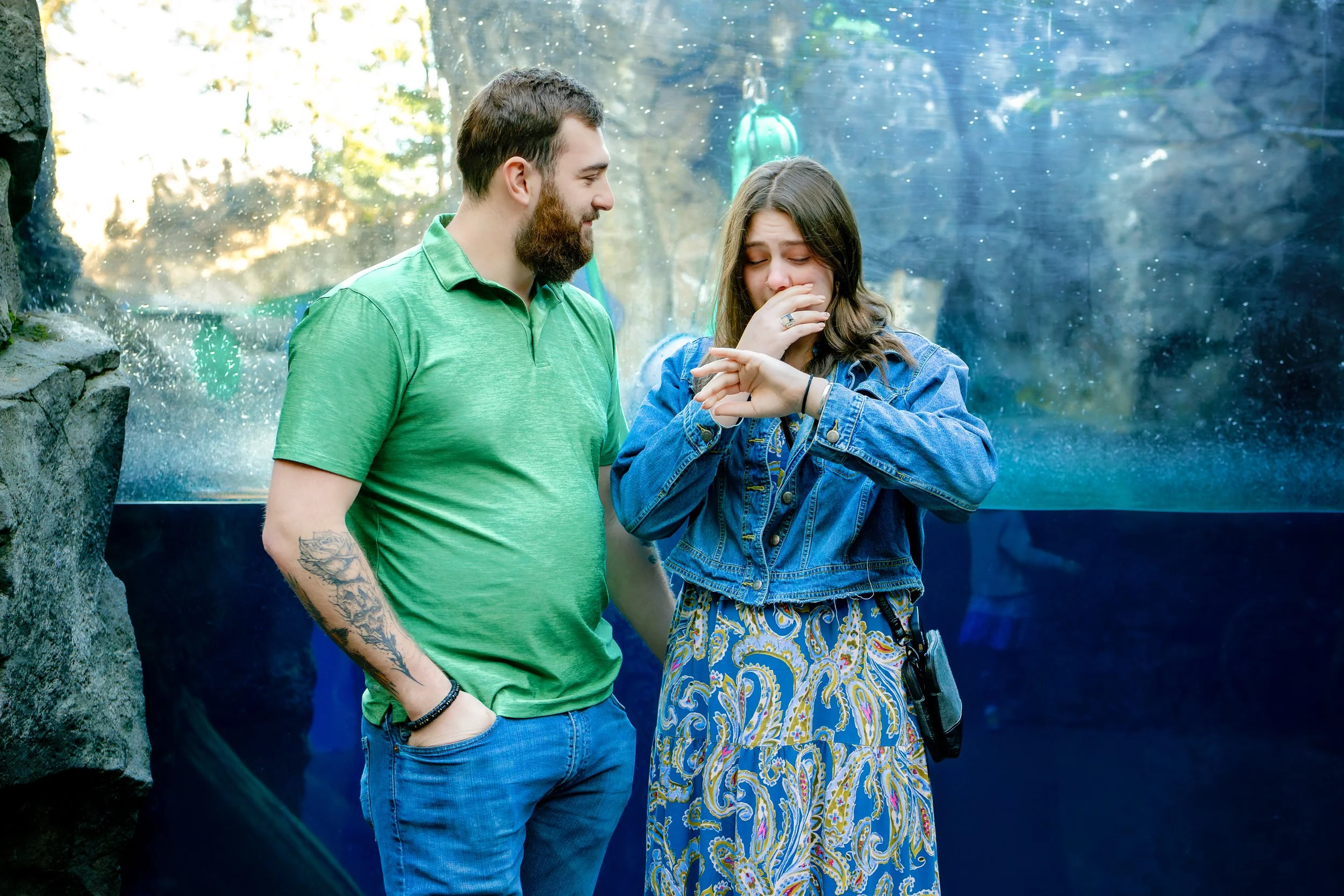121325-joseyandzach-proposal-oregonzoo0756-Edit.jpg