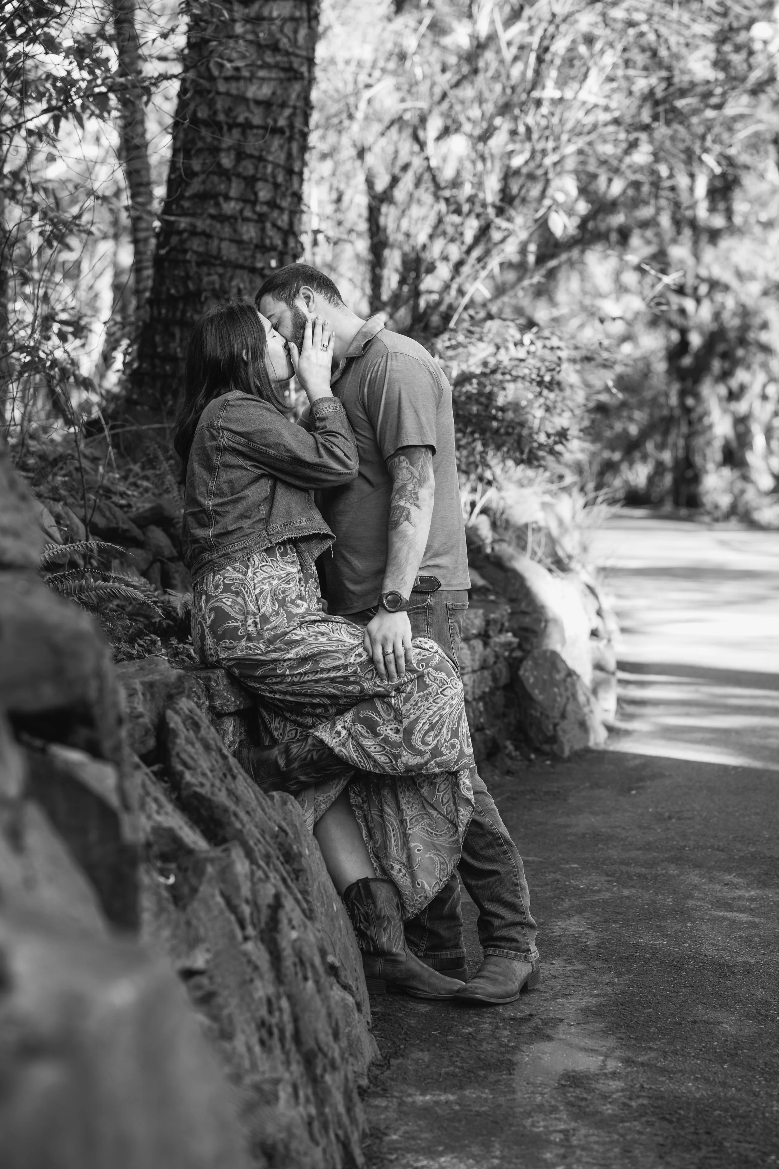 121325-joseyandzach-proposal-oregonzoo0948-Edit-2.jpg