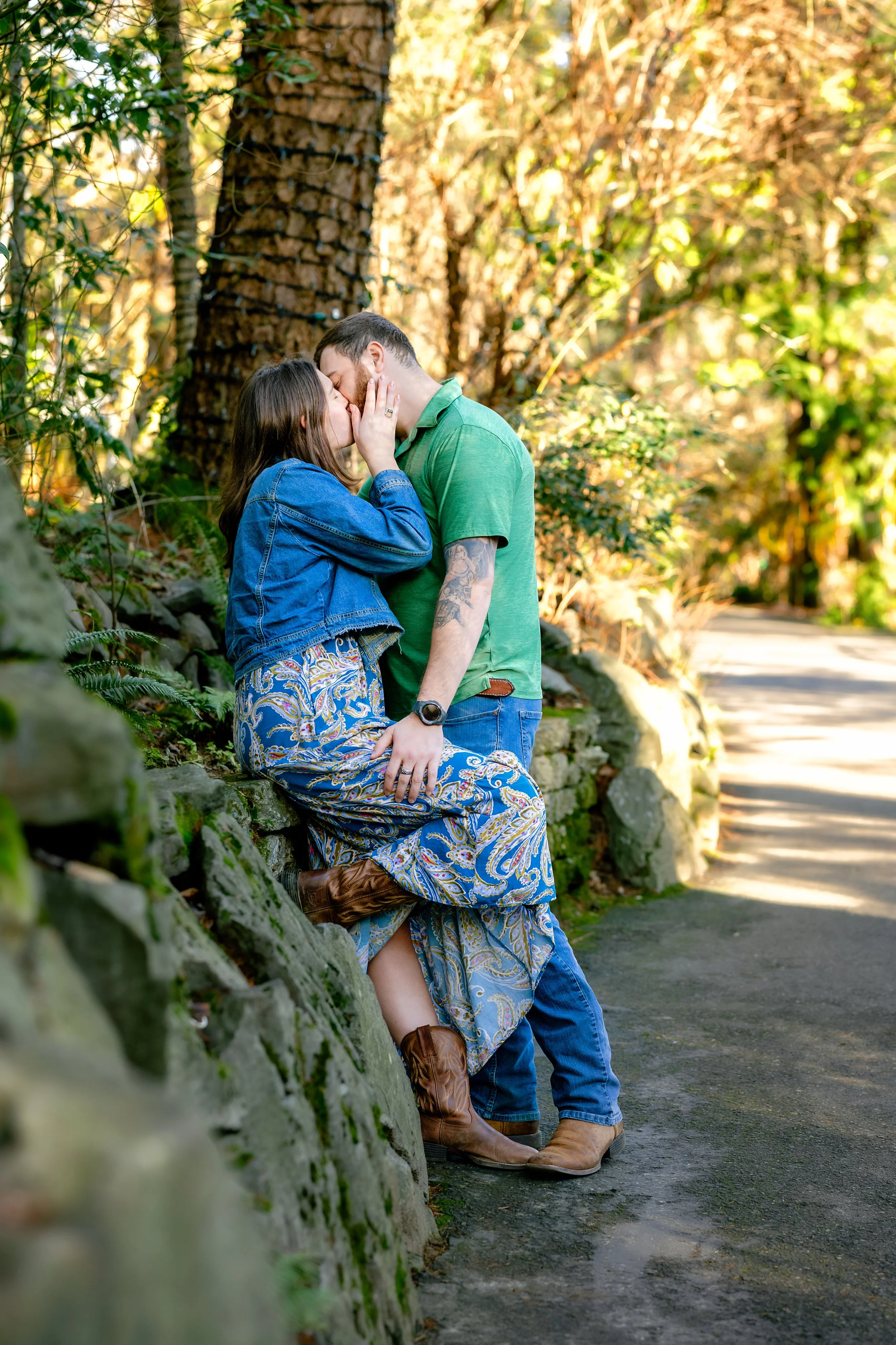 121325-joseyandzach-proposal-oregonzoo0950-Edit.jpg