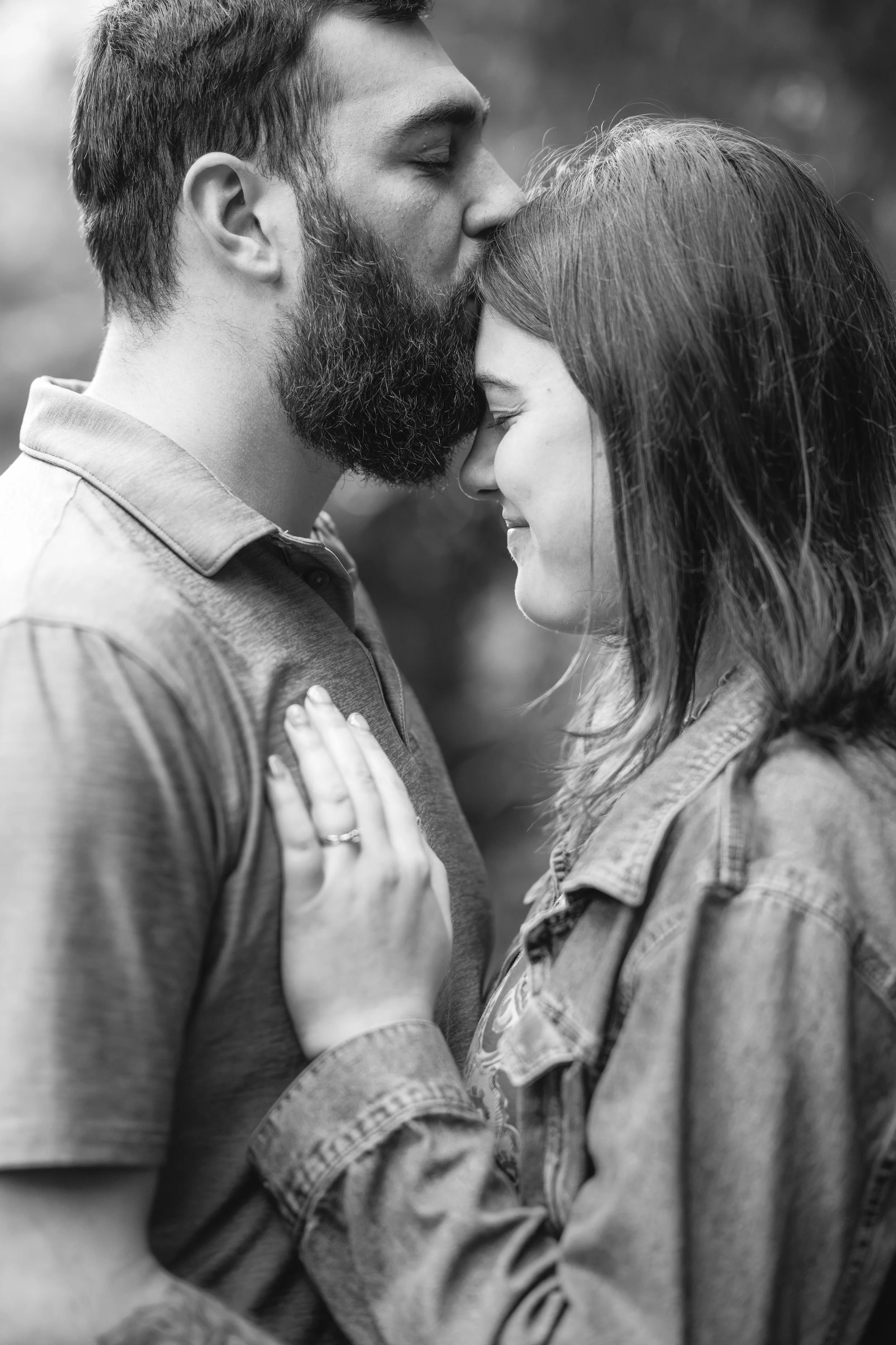 121325-joseyandzach-proposal-oregonzoo0818-Edit.jpg