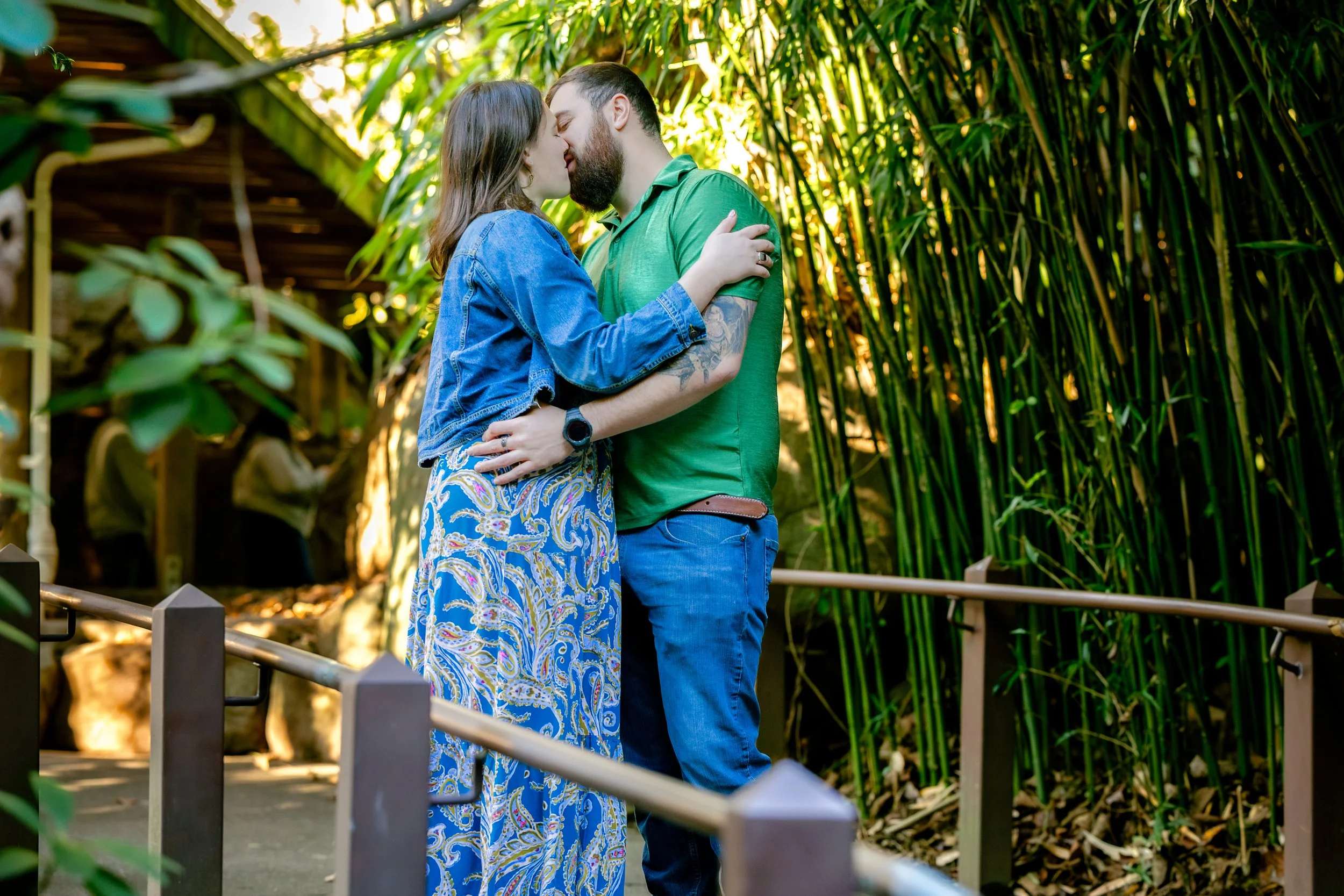 121325-joseyandzach-proposal-oregonzoo0873-Edit.jpg