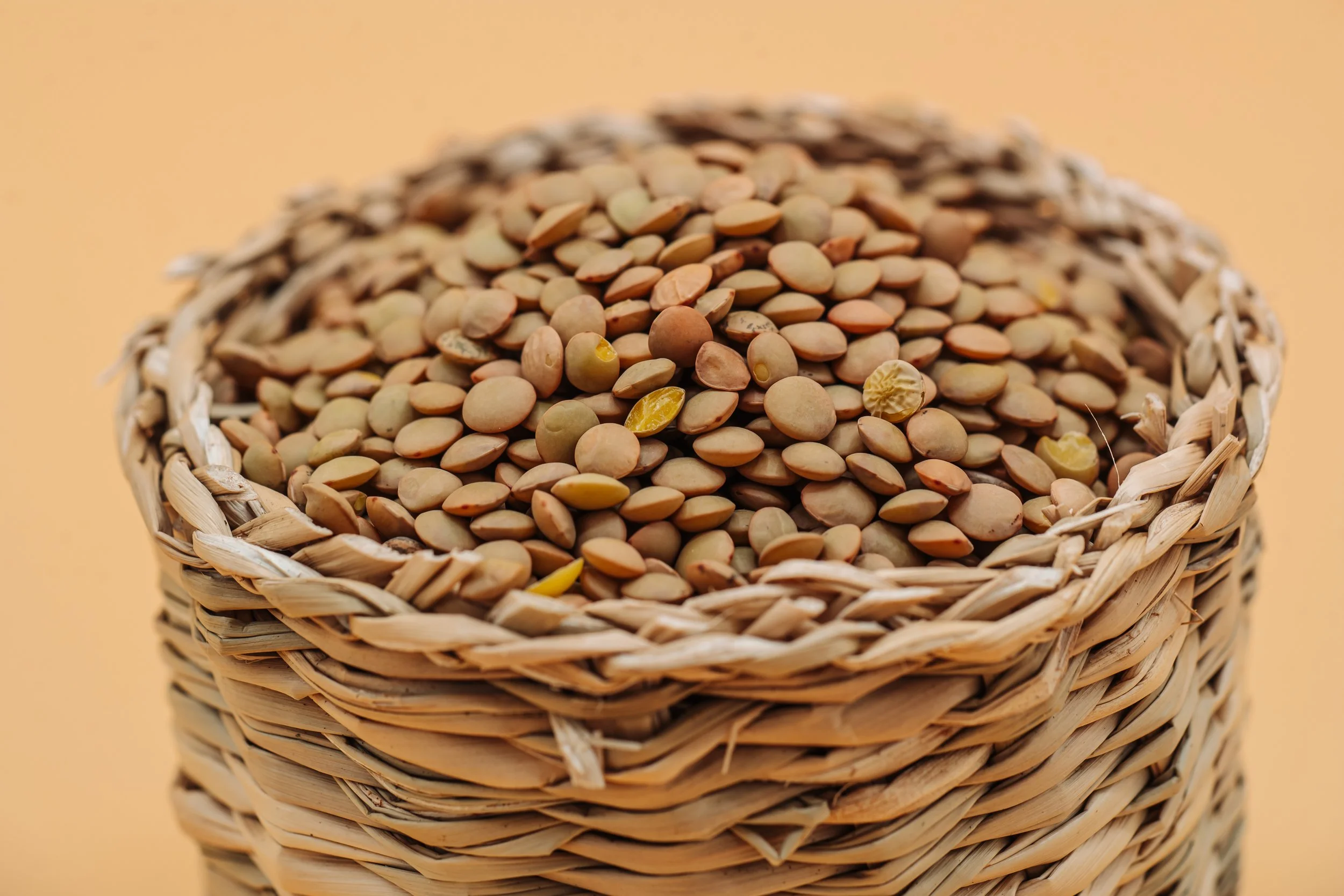 healthy-organic-dried-lentils-straw-basket.jpg