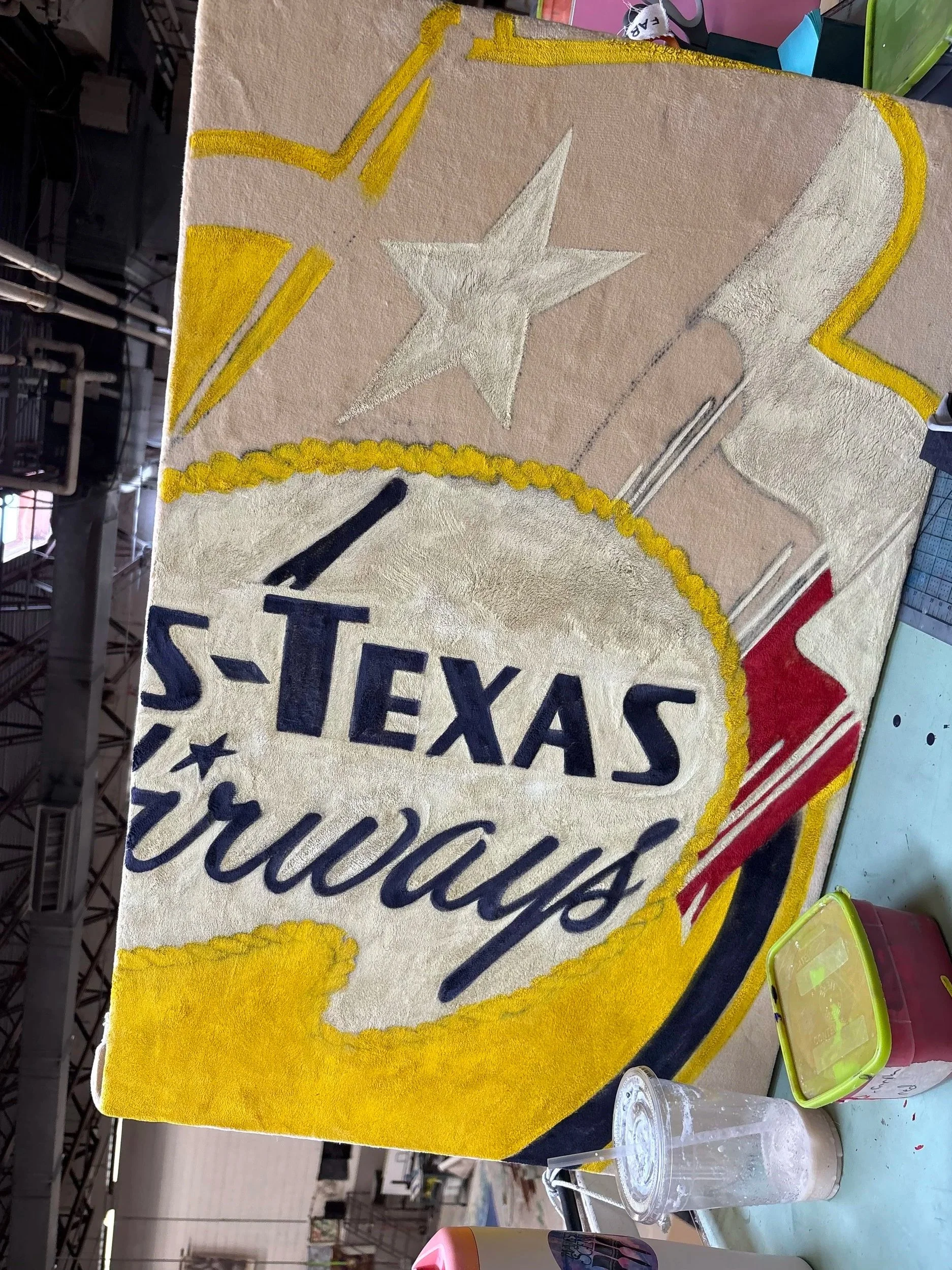 Off Broadway, Set-a-silk Paint 