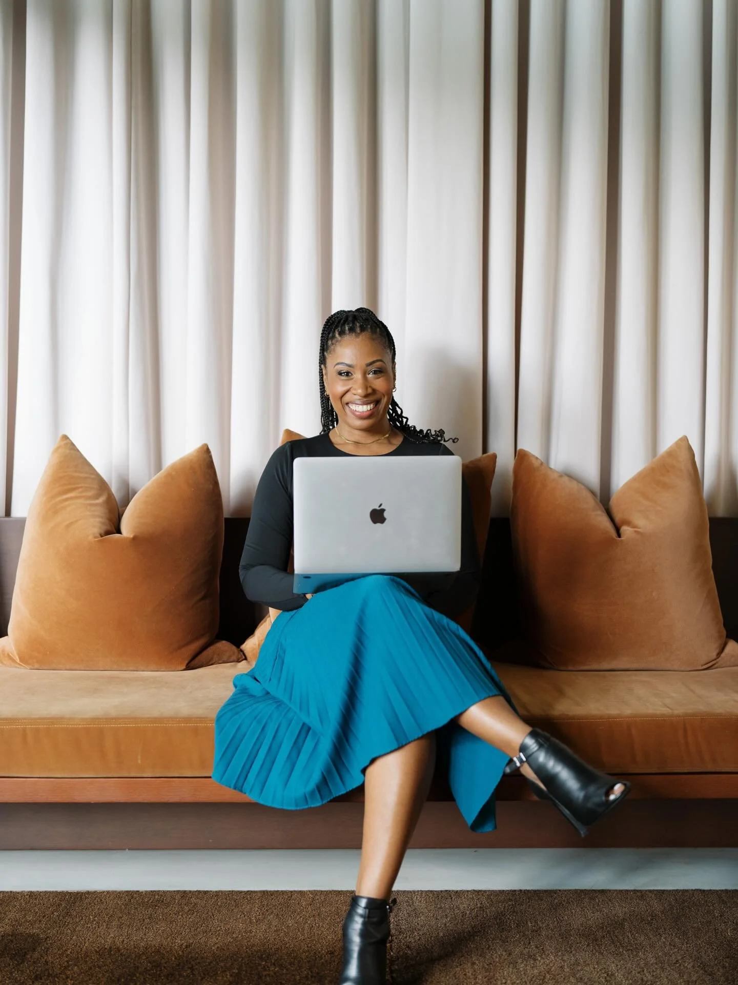 Daynelle Jones - Owner ✨Daynelle learned from an early age that she had a profound calling to help, support, and encourage others. She is an empathetic and passionate professional with experience helping a diverse population reach their fullest poten