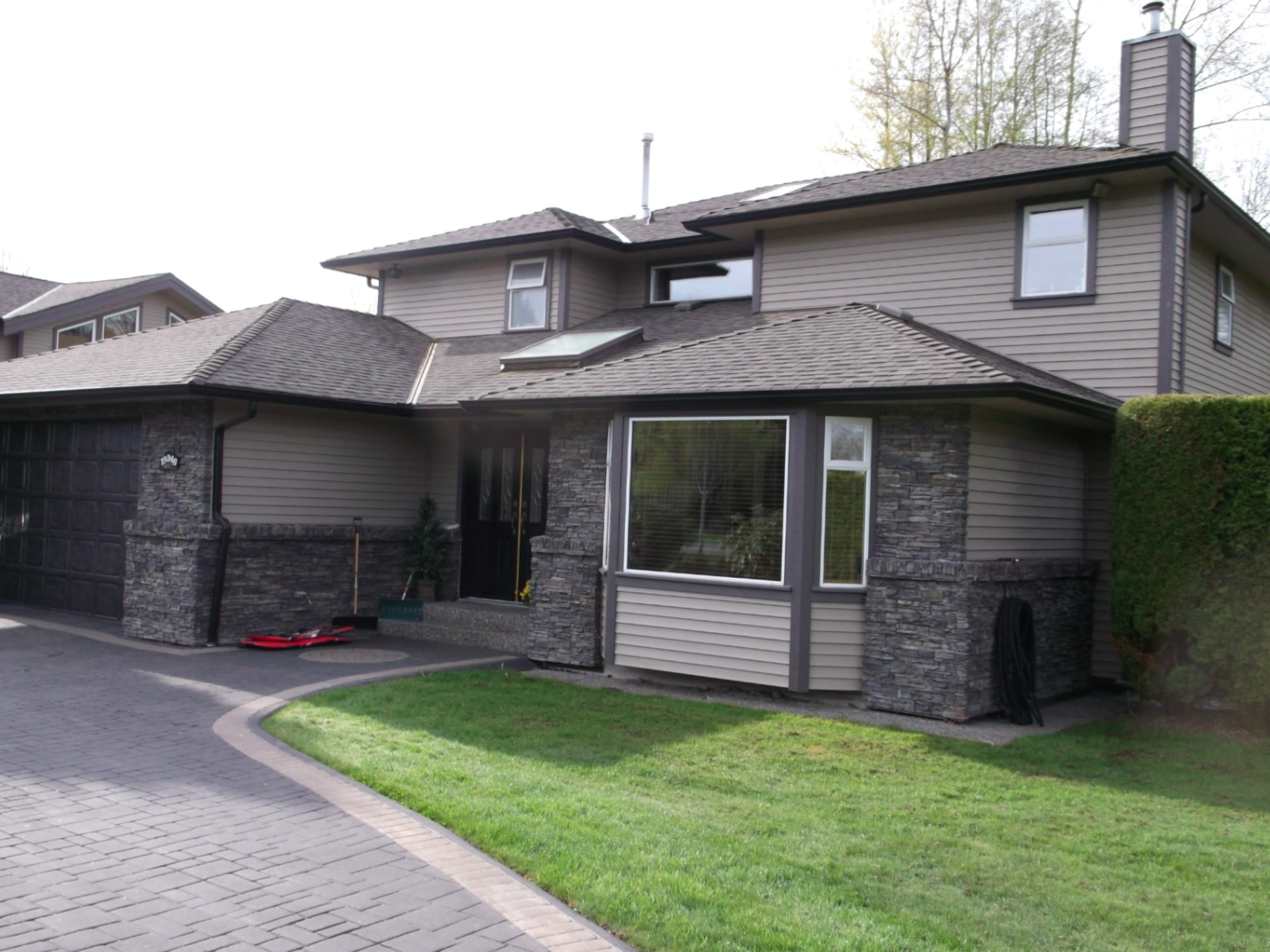 Cowichan-Valley-Siding-Exterior-Renovation+%284%29.png