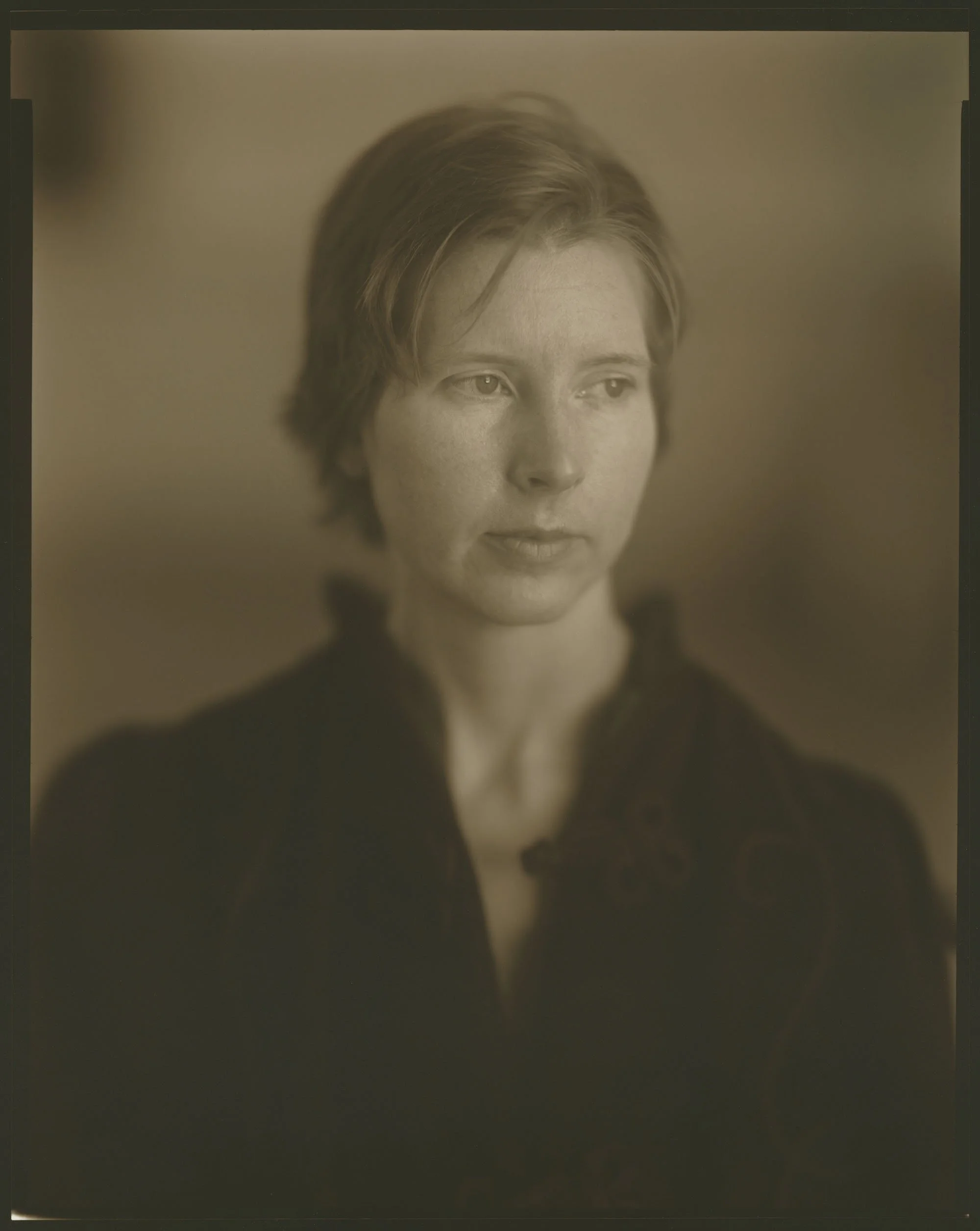 18 inch Wollensak Verito Diffused Focus, f4. 11x14 contact print.