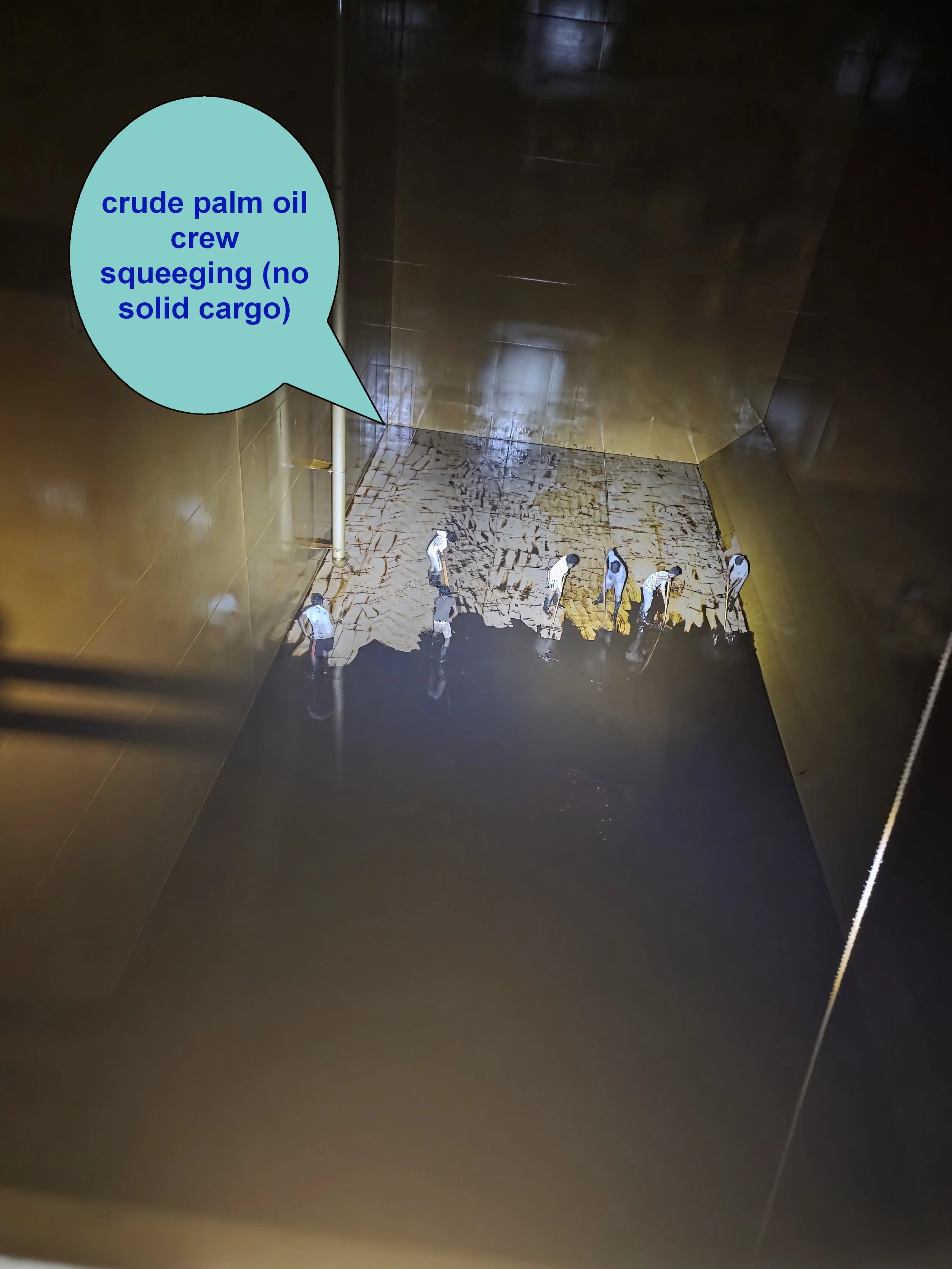 palm oil squeezing by crew