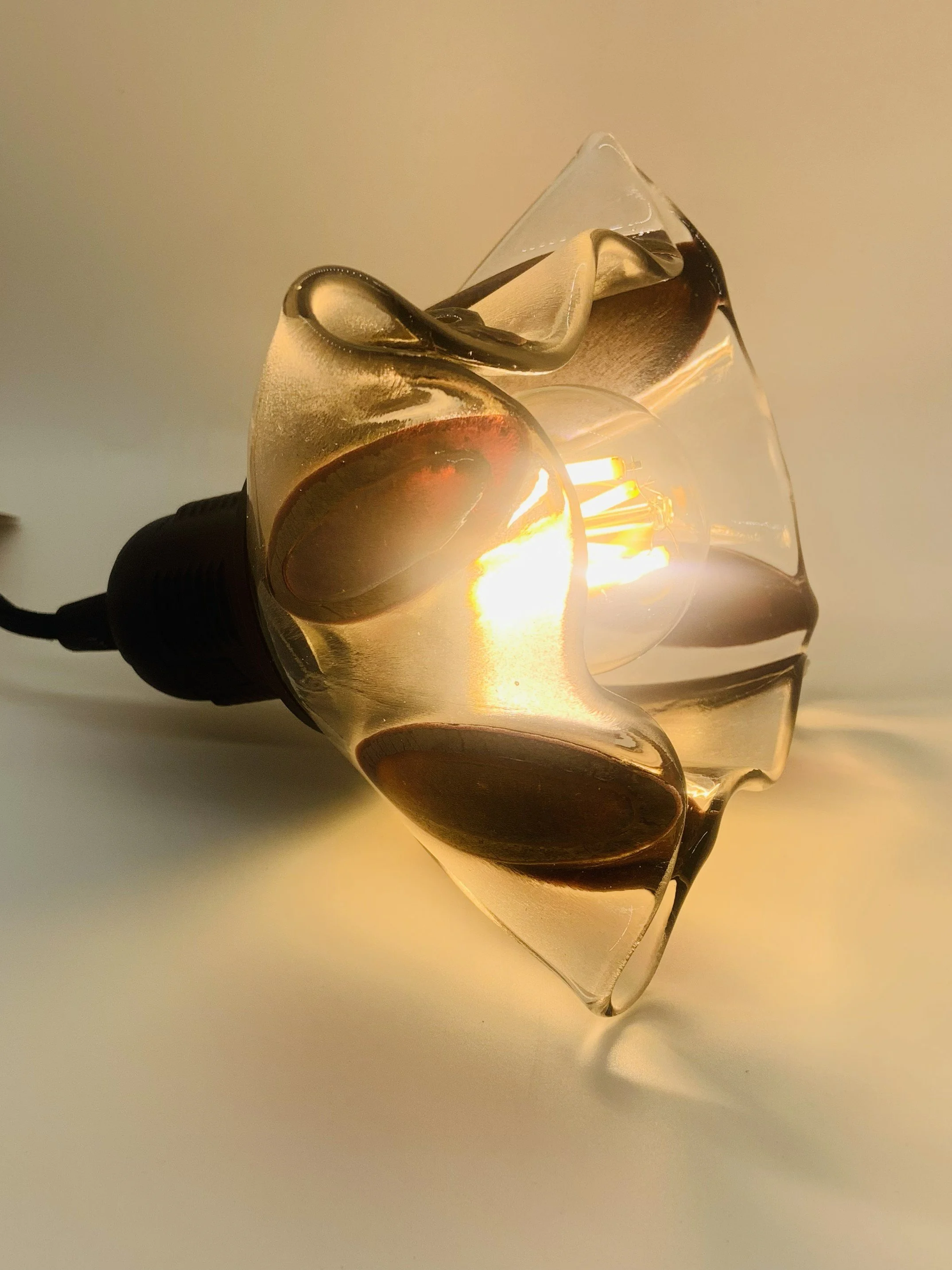 red ovals lamp 3.jpeg