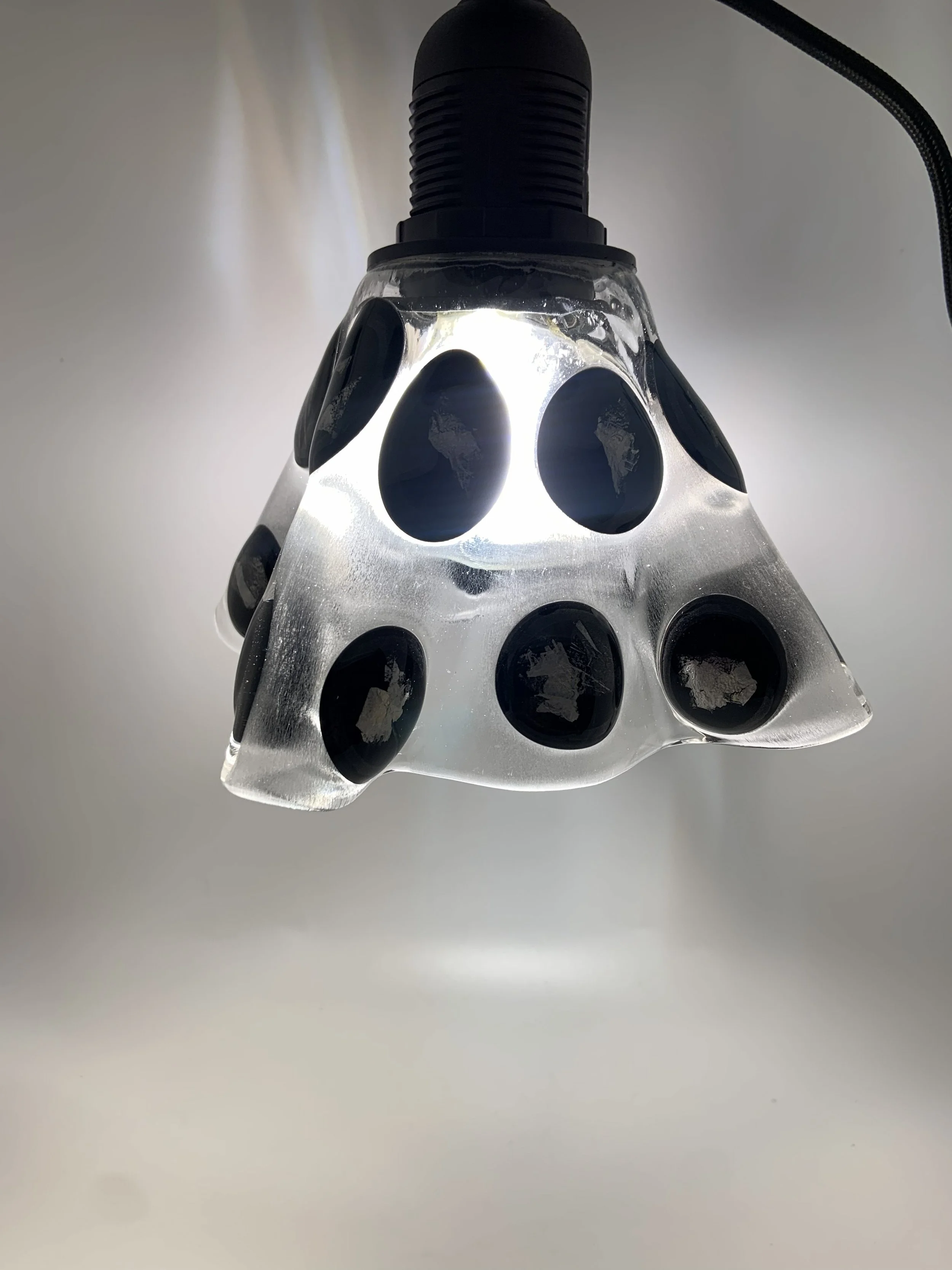 black spotted lamp 1.jpeg