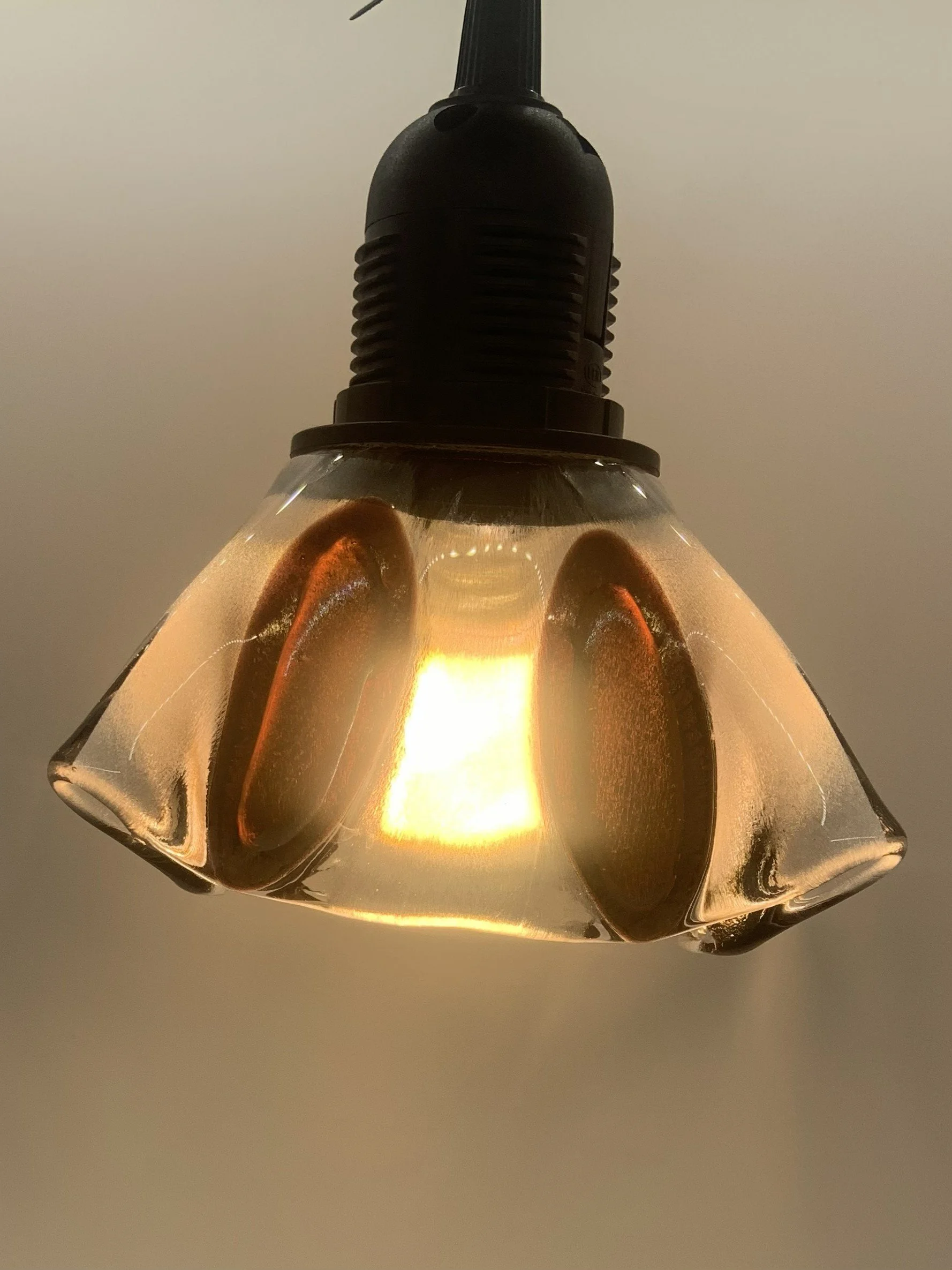 red ovals lamp 2.jpeg