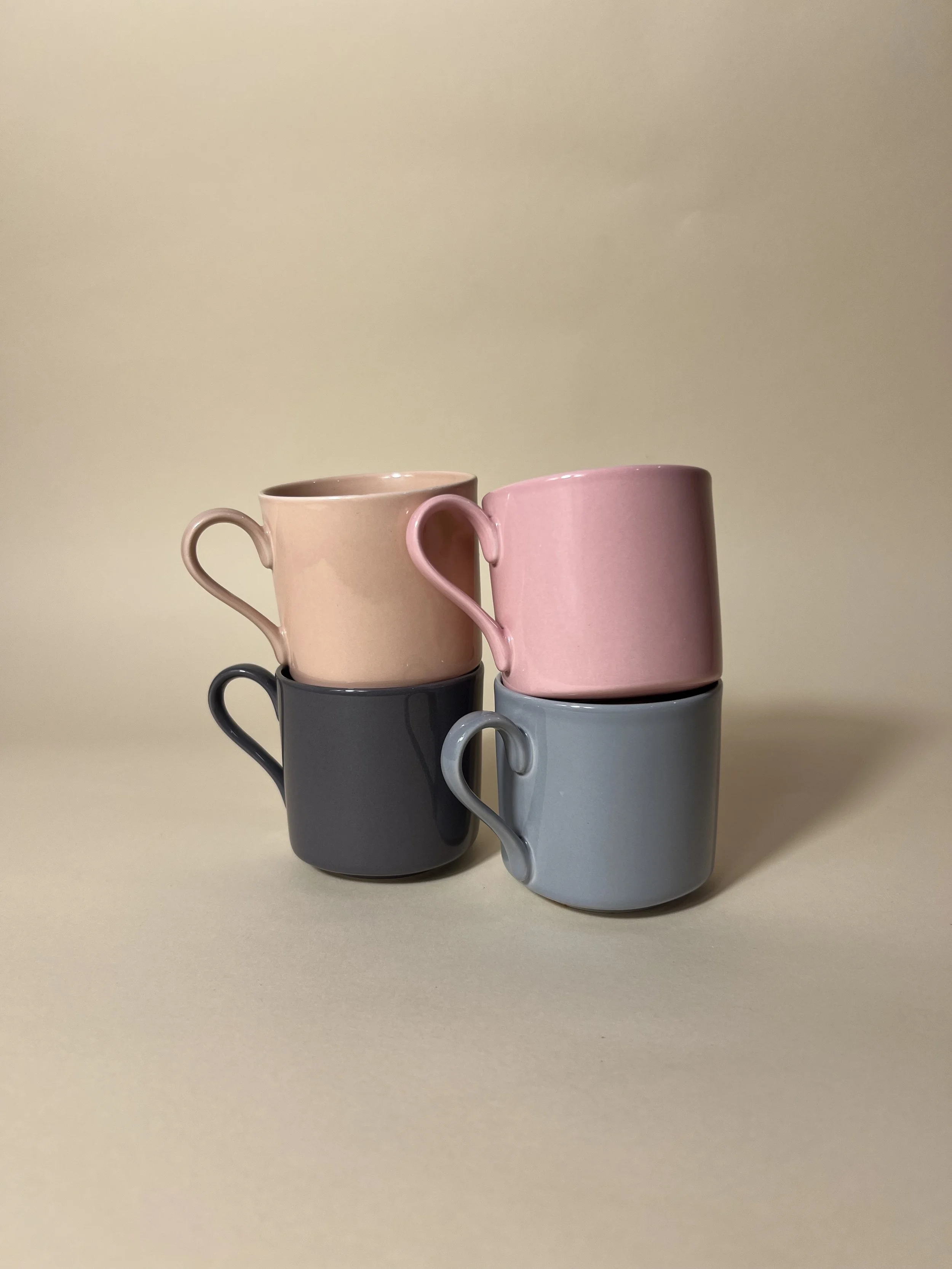 Pastel mugs set of 4