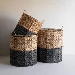 adriana-baskets.jpg,