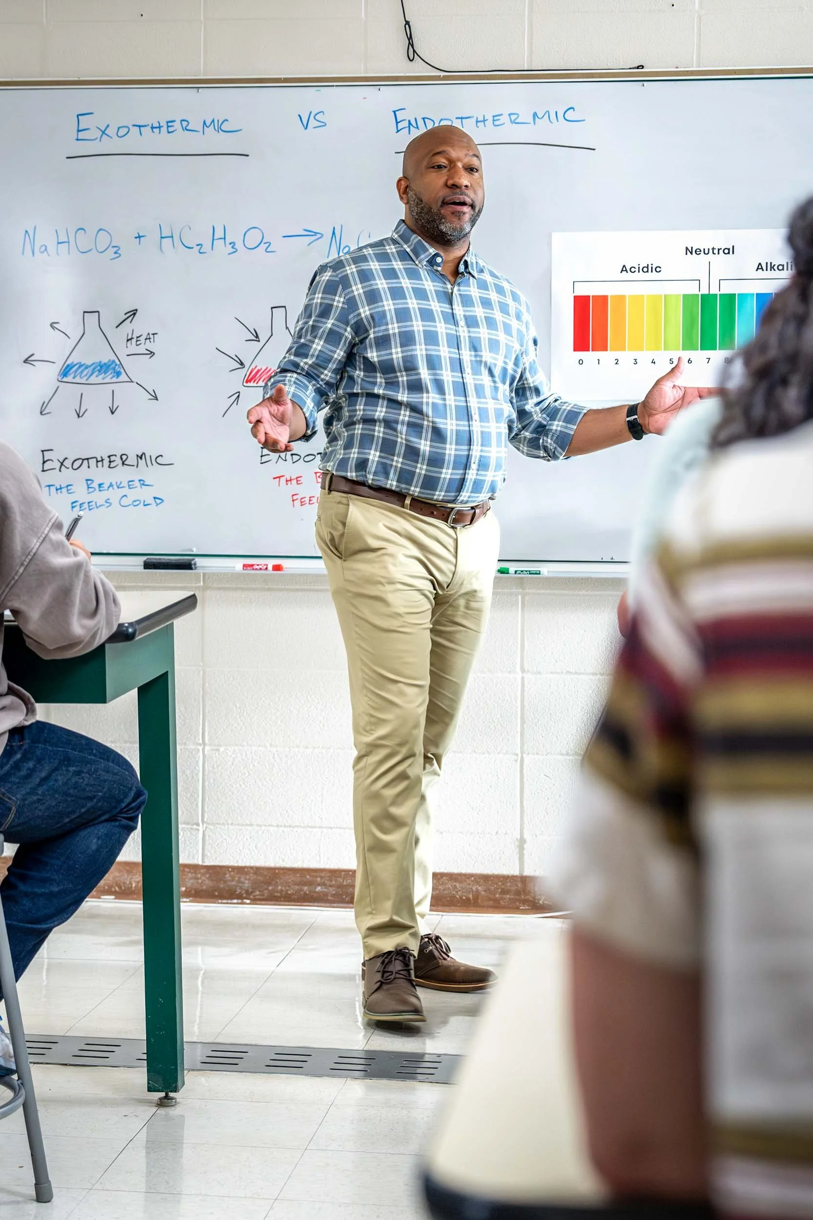 Chemistry-Lesson-Explanation.jpg